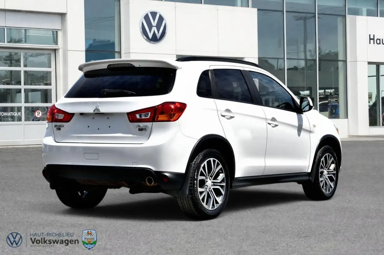 Mitsubishi RVR fotografie Mitsubishi RVR