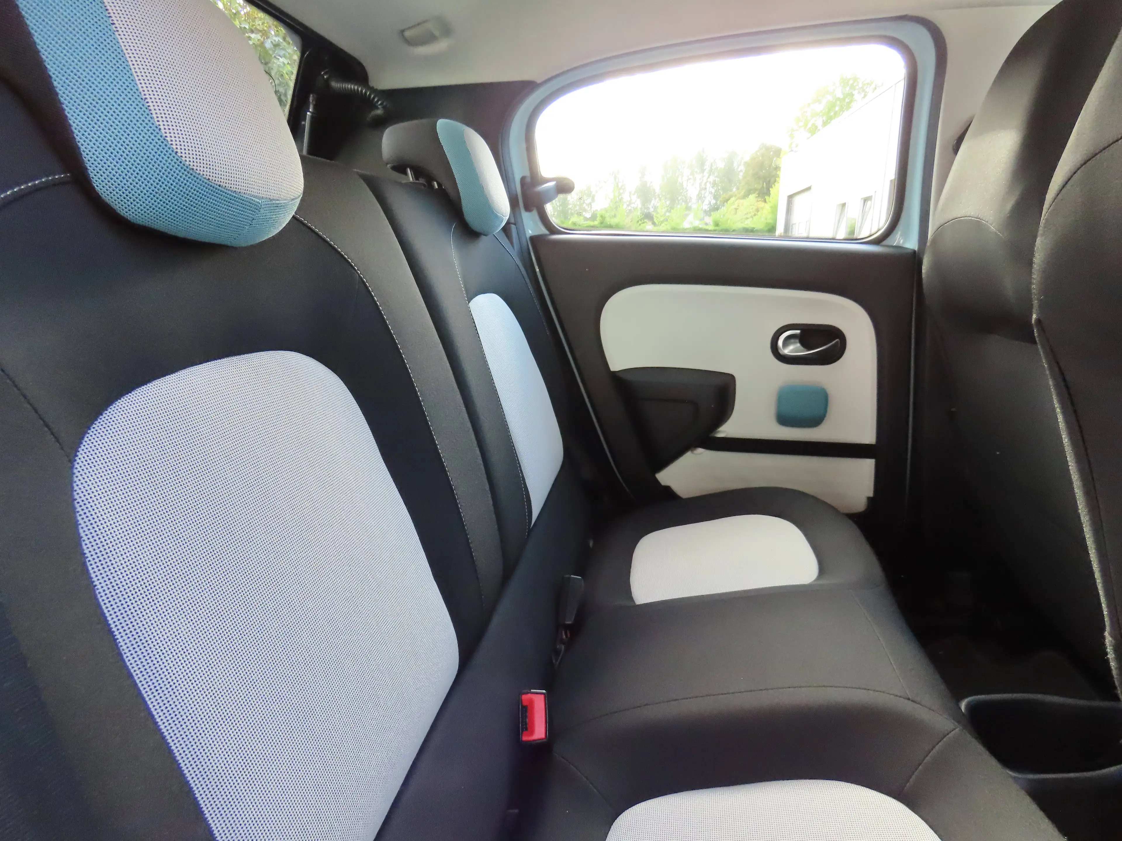 Renault Twingo Twingo 1.0i SCe Limited 19671km !!!! /NAVI,CAMERA — photo 7