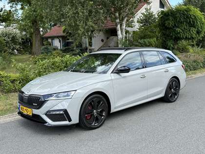 Skoda Octavia Combi 2.0 TSI RS245 Pano•Trekhaak•Nardo