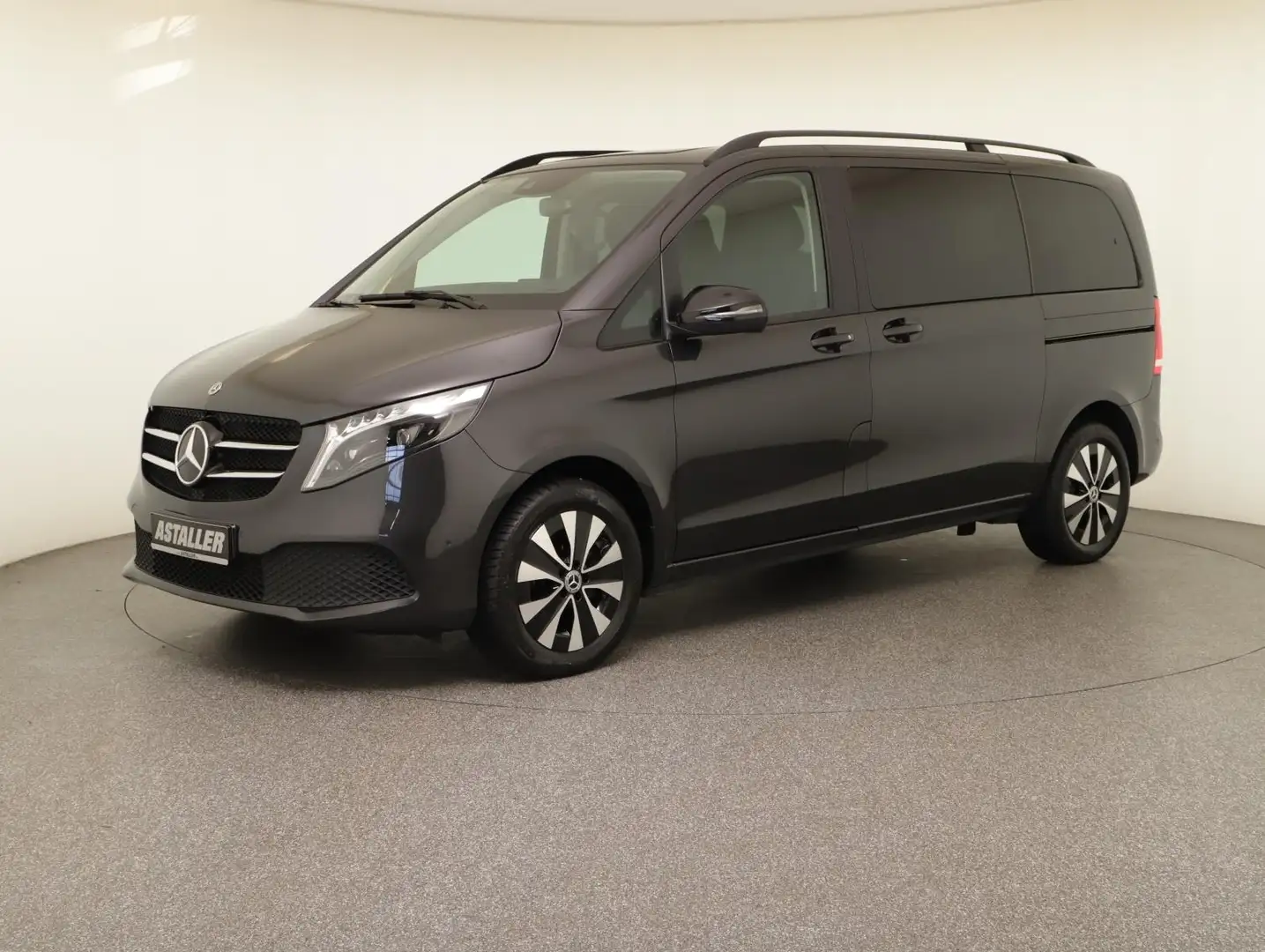 Mercedes-Benz V 300 d Edition Kompakt L1 Night+LED+Sport-P+DAB Grau - 2