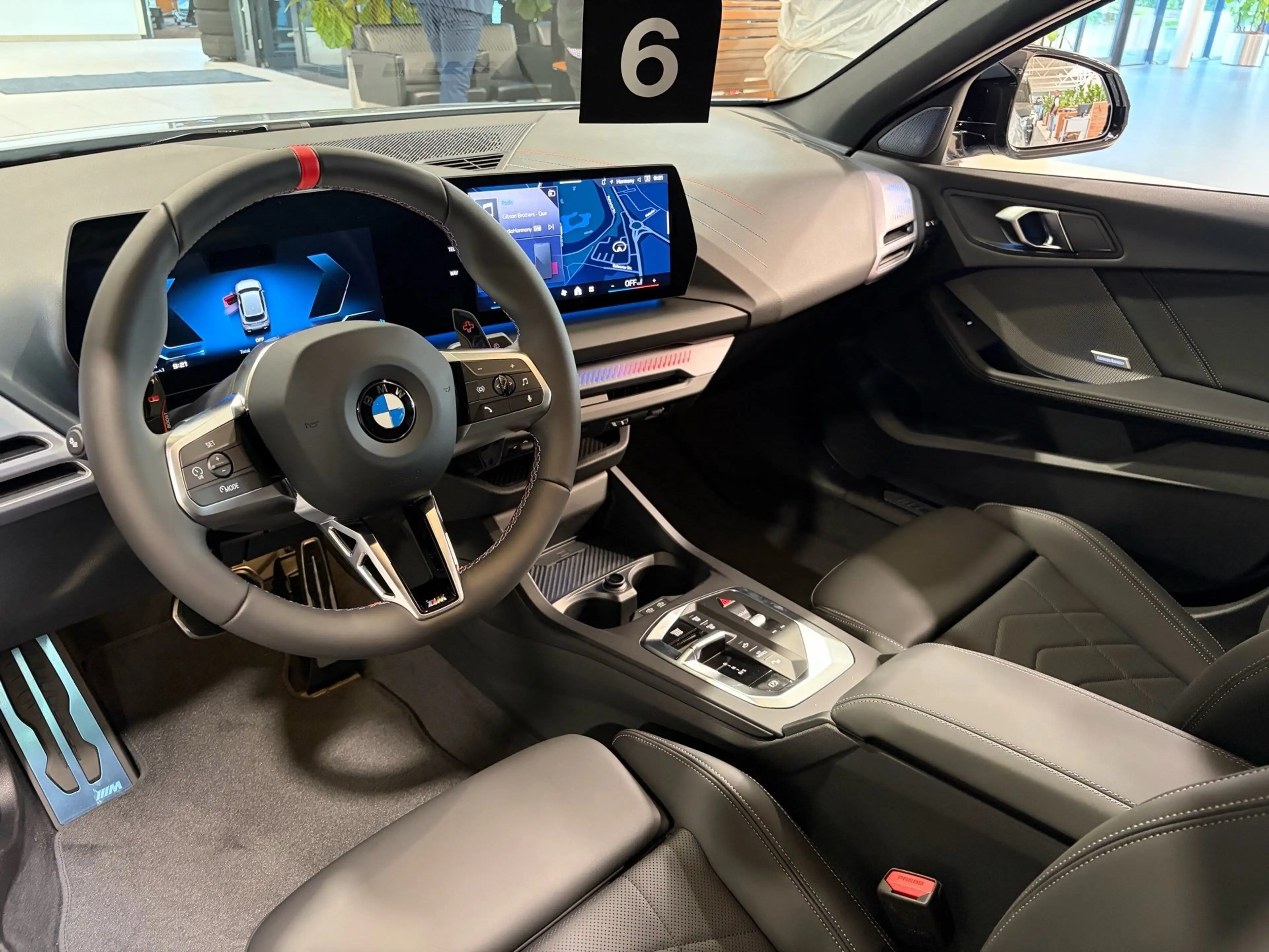 BMW 135 M135 xDrive M Sport 18" RFK h&k Premium Massage — photo 4