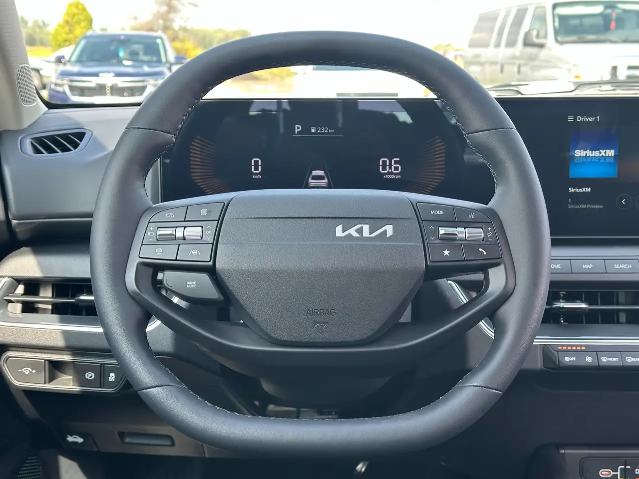 Kia K4 снимка Kia K4