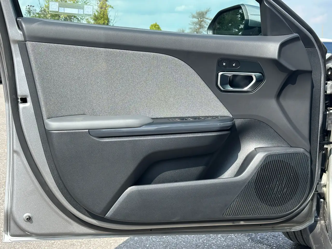 Kia K4 снимка Kia K4