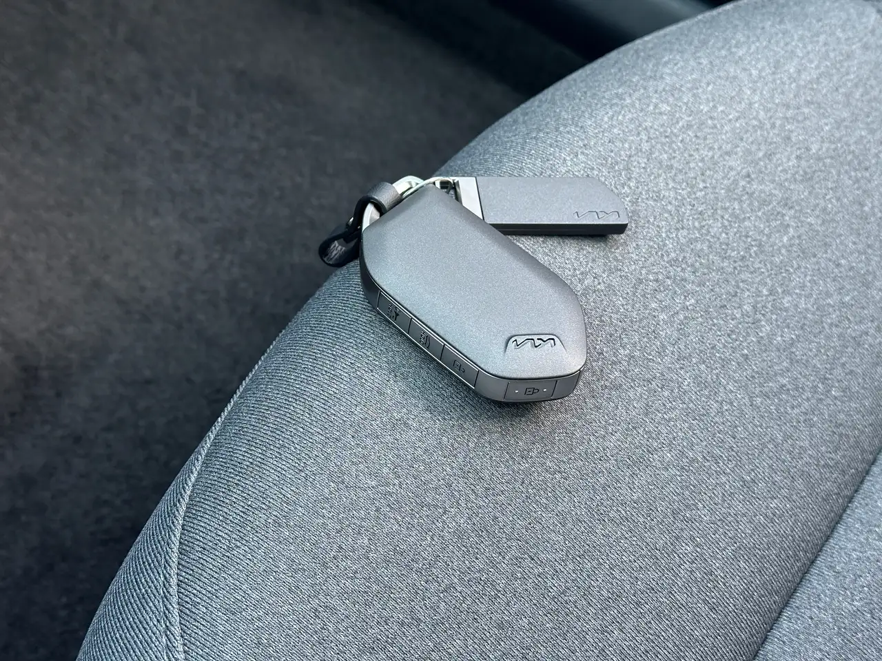 Kia K4 снимка Kia K4