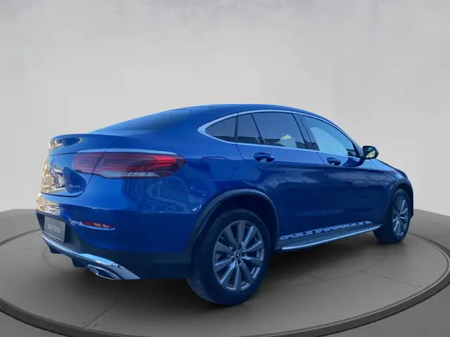 Mercedes-Benz GLC 220 d 4MATIC Coupé Shz Ambi Sportpaket Mbeam Ansicht 4