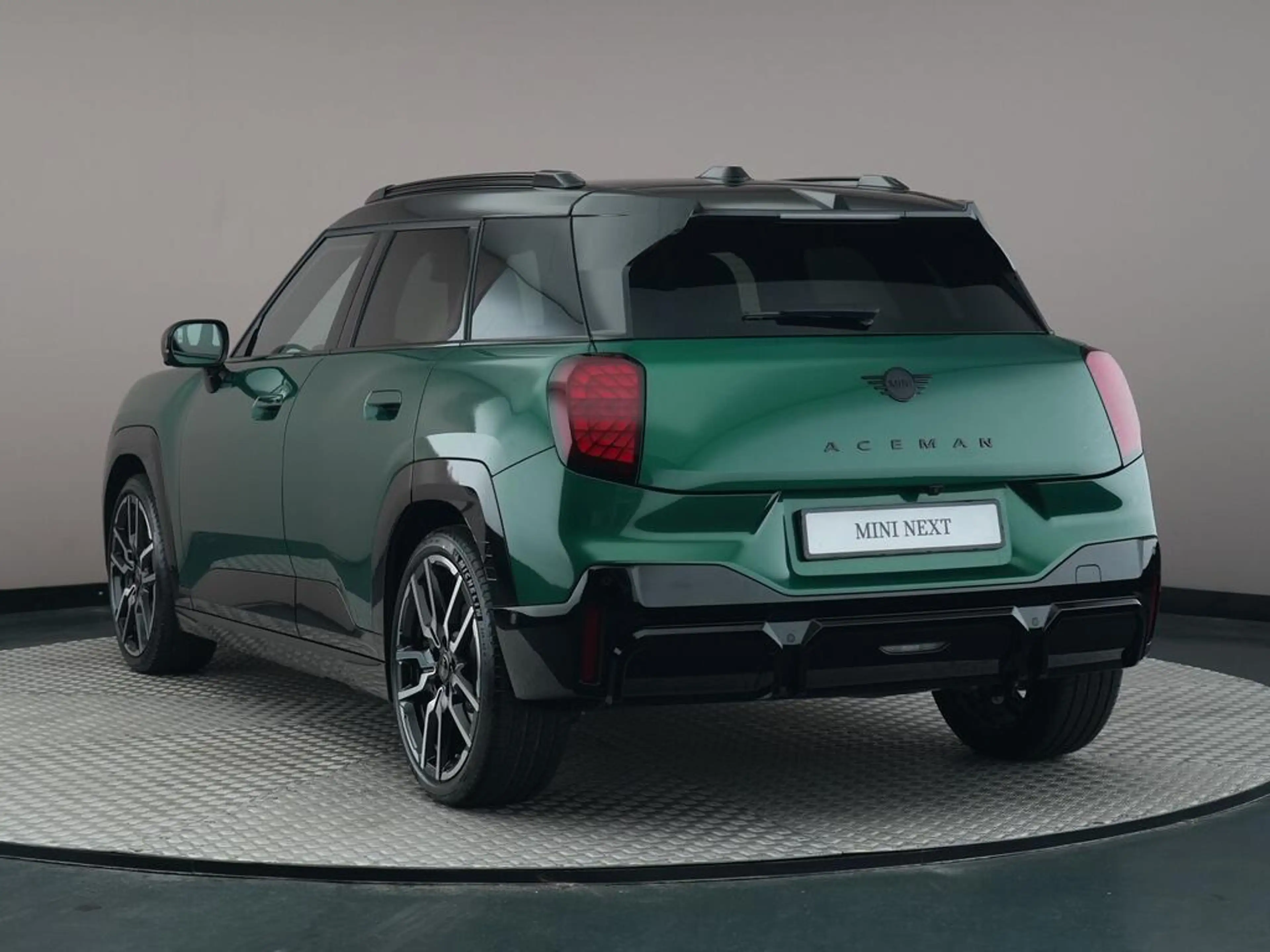 MINI Aceman E John Cooper Works L 42.5 kWh — photo 11