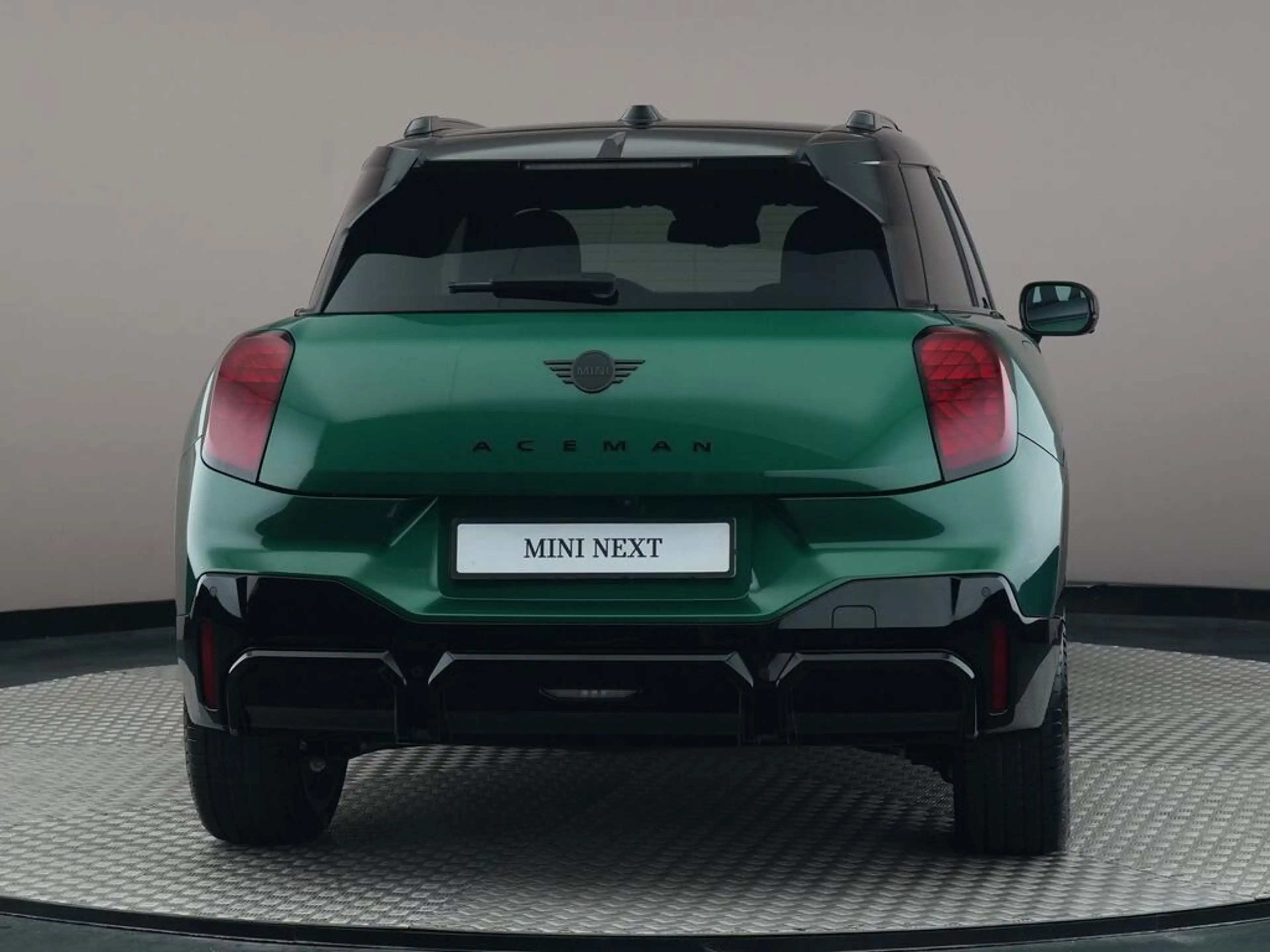 MINI Aceman E John Cooper Works L 42.5 kWh — photo 9