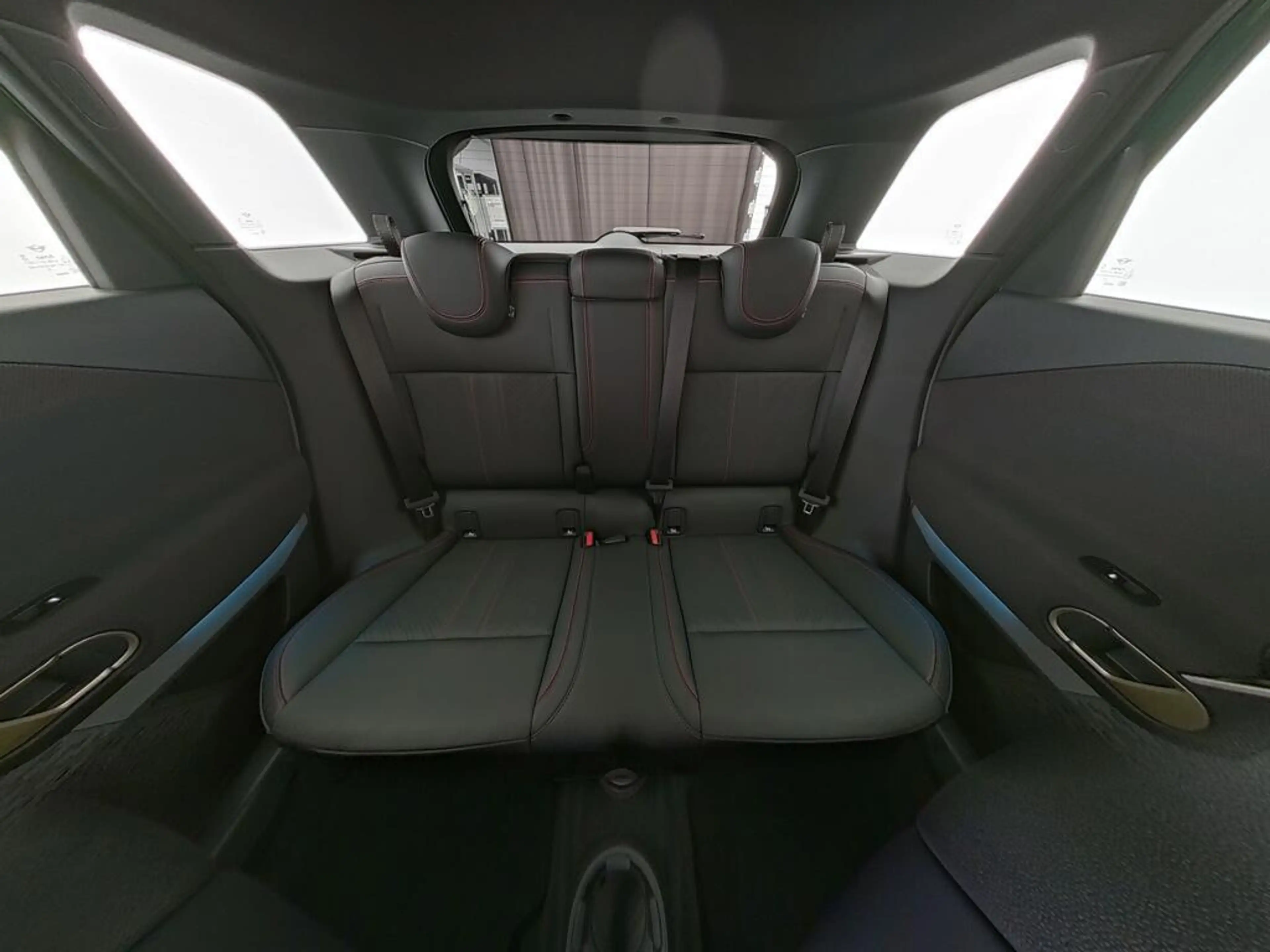 MINI Aceman E John Cooper Works L 42.5 kWh — photo 6