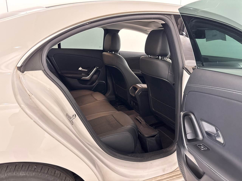 Mercedes-Benz CLA 250 e Progressive Pano S-Dach BLIS Key LED — photo 10