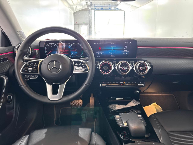 Mercedes-Benz CLA 250 e Progressive Pano S-Dach BLIS Key LED — photo 5