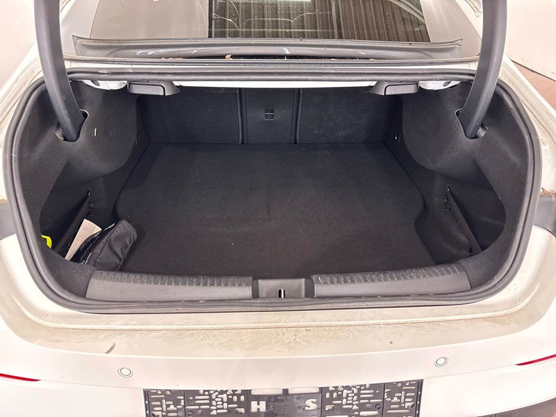 Mercedes-Benz CLA 250 e Progressive Pano S-Dach BLIS Key LED — photo 12