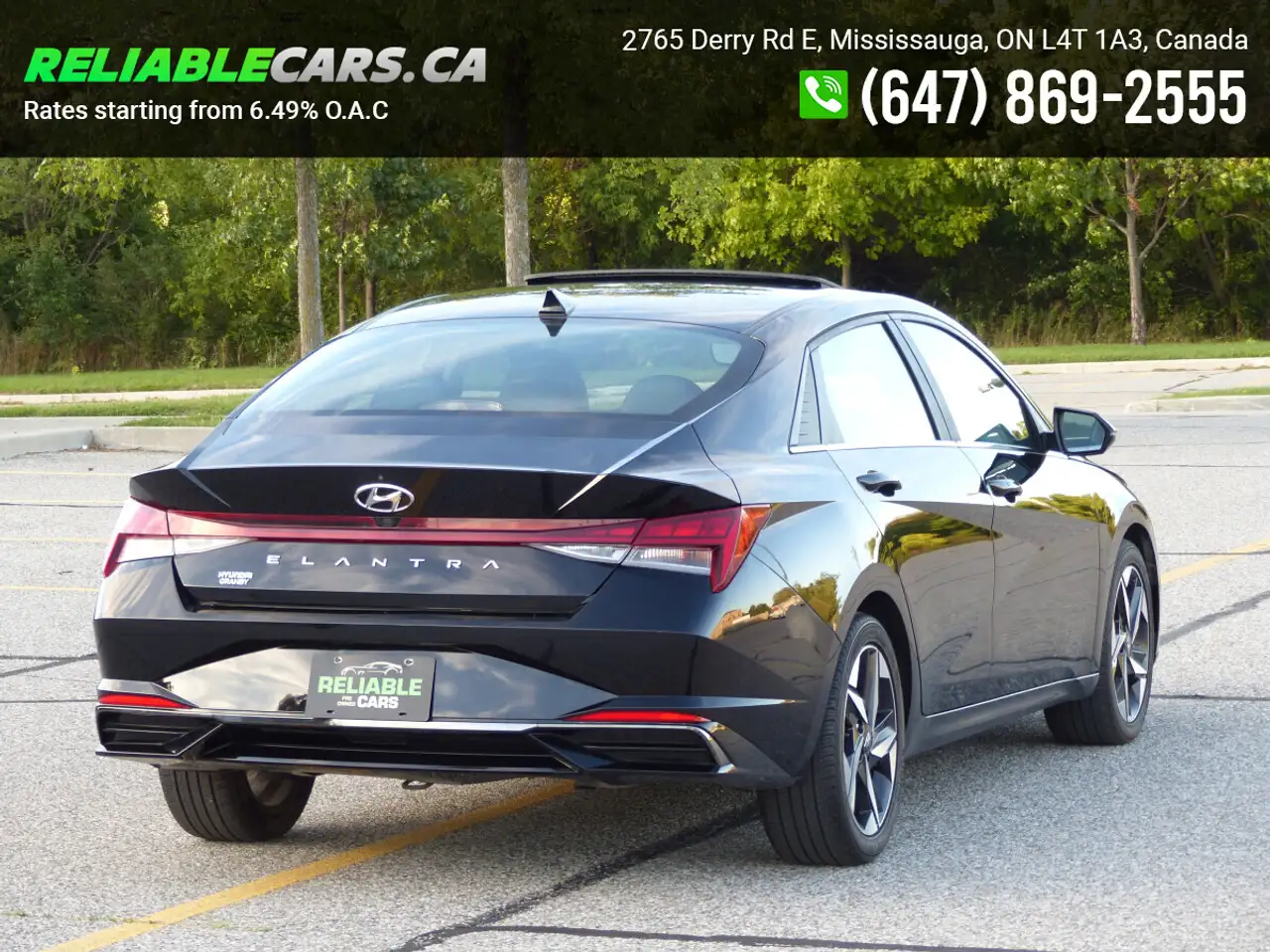 Hyundai ELANTRA photo Hyundai ELANTRA