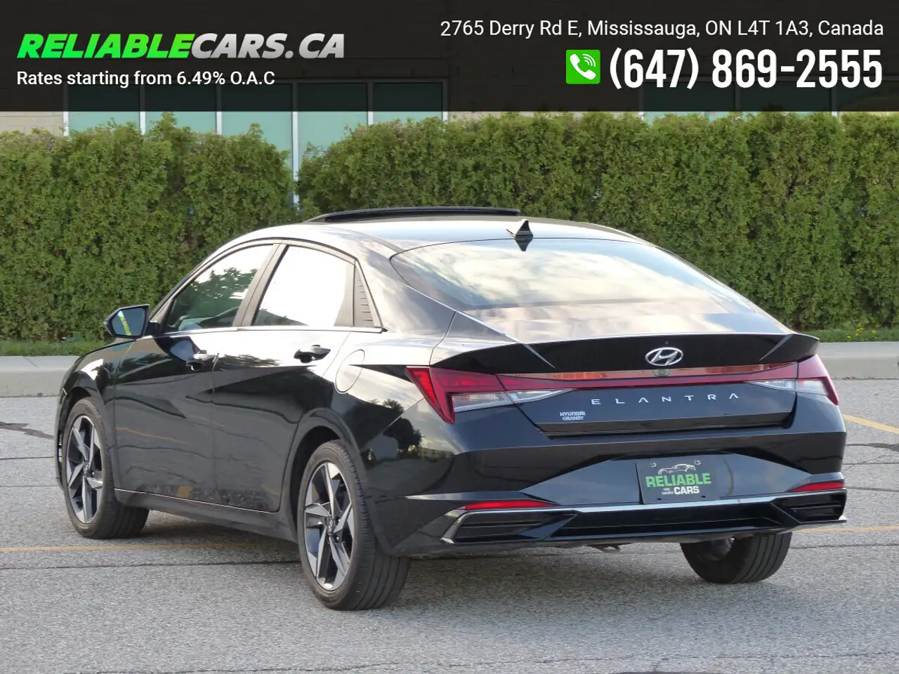 Hyundai ELANTRA photo Hyundai ELANTRA