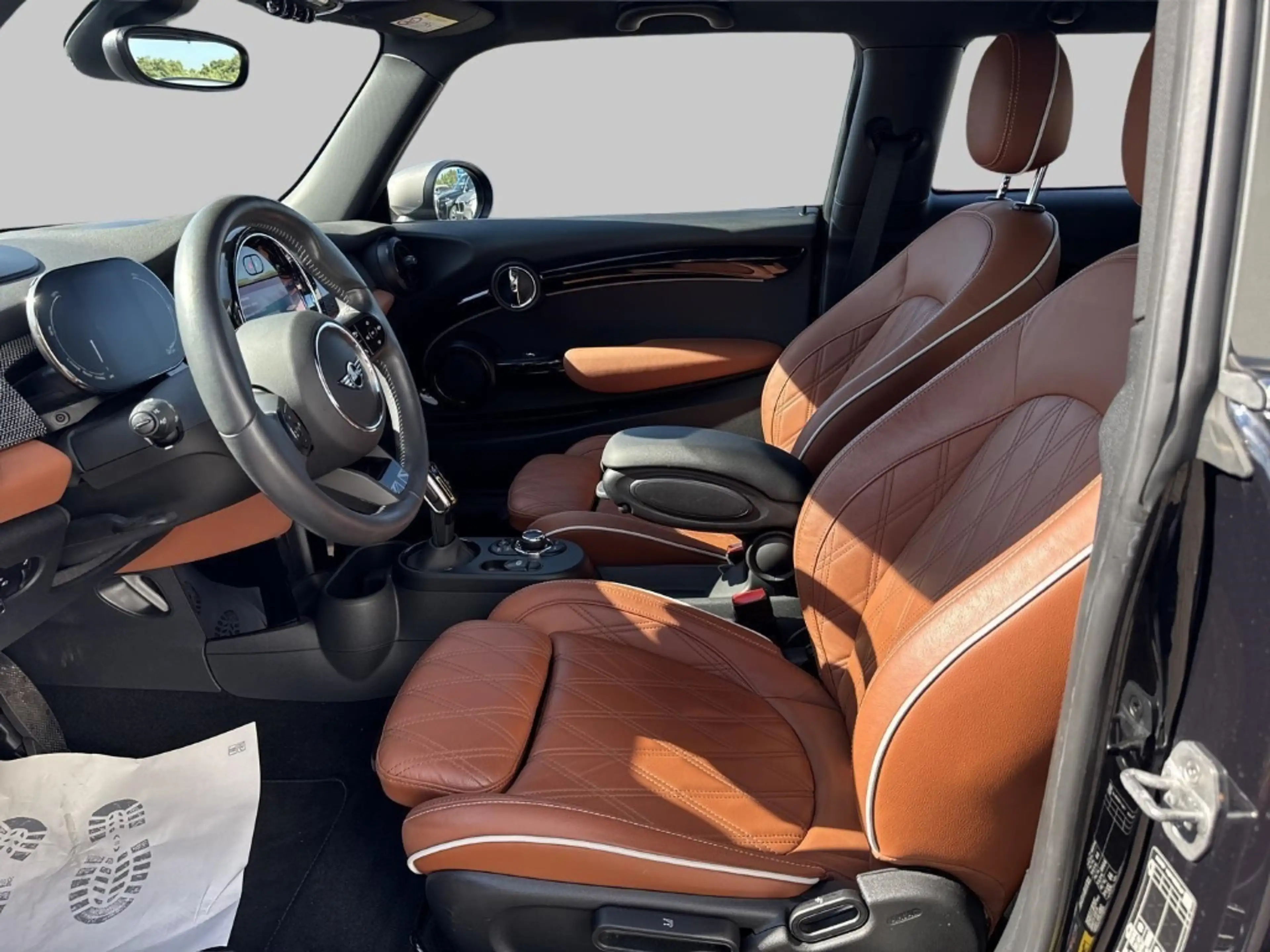 MINI Cooper SE HUD El. Panodach Panorama Navi Leder Digitales Coc — photo 9