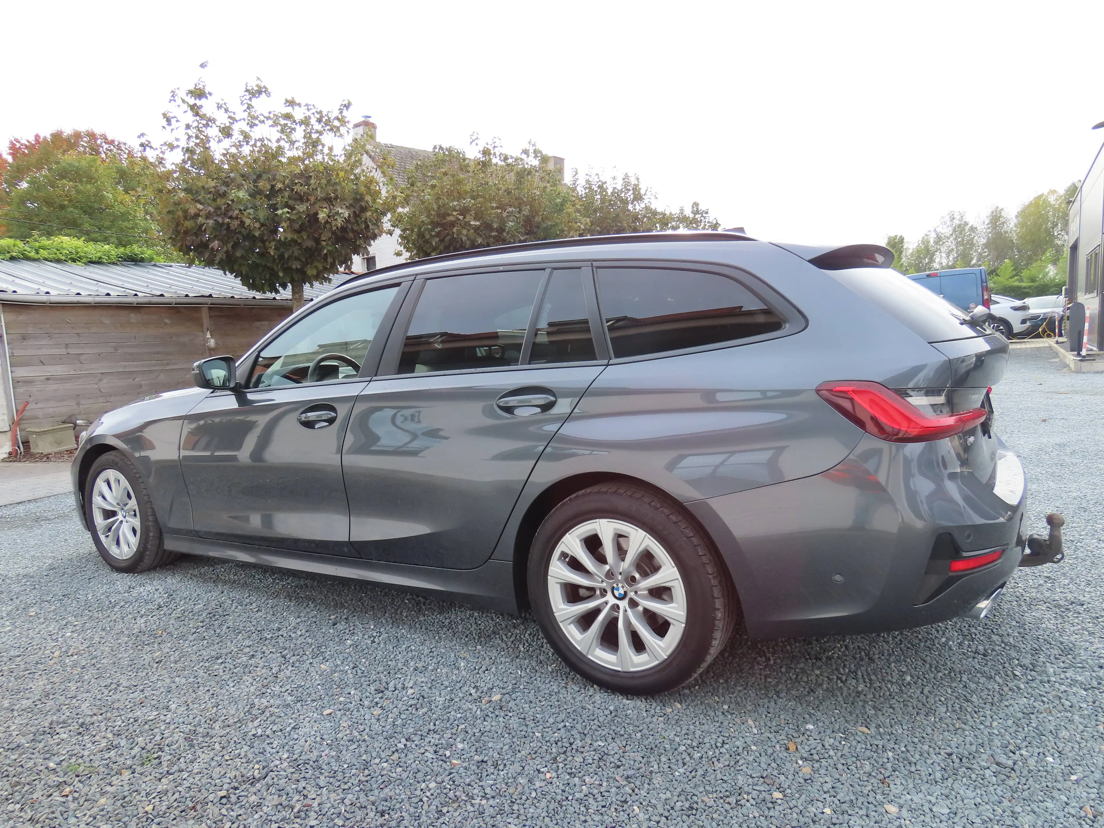 BMW 320 Touring 320 dA AdBlue — photo 16