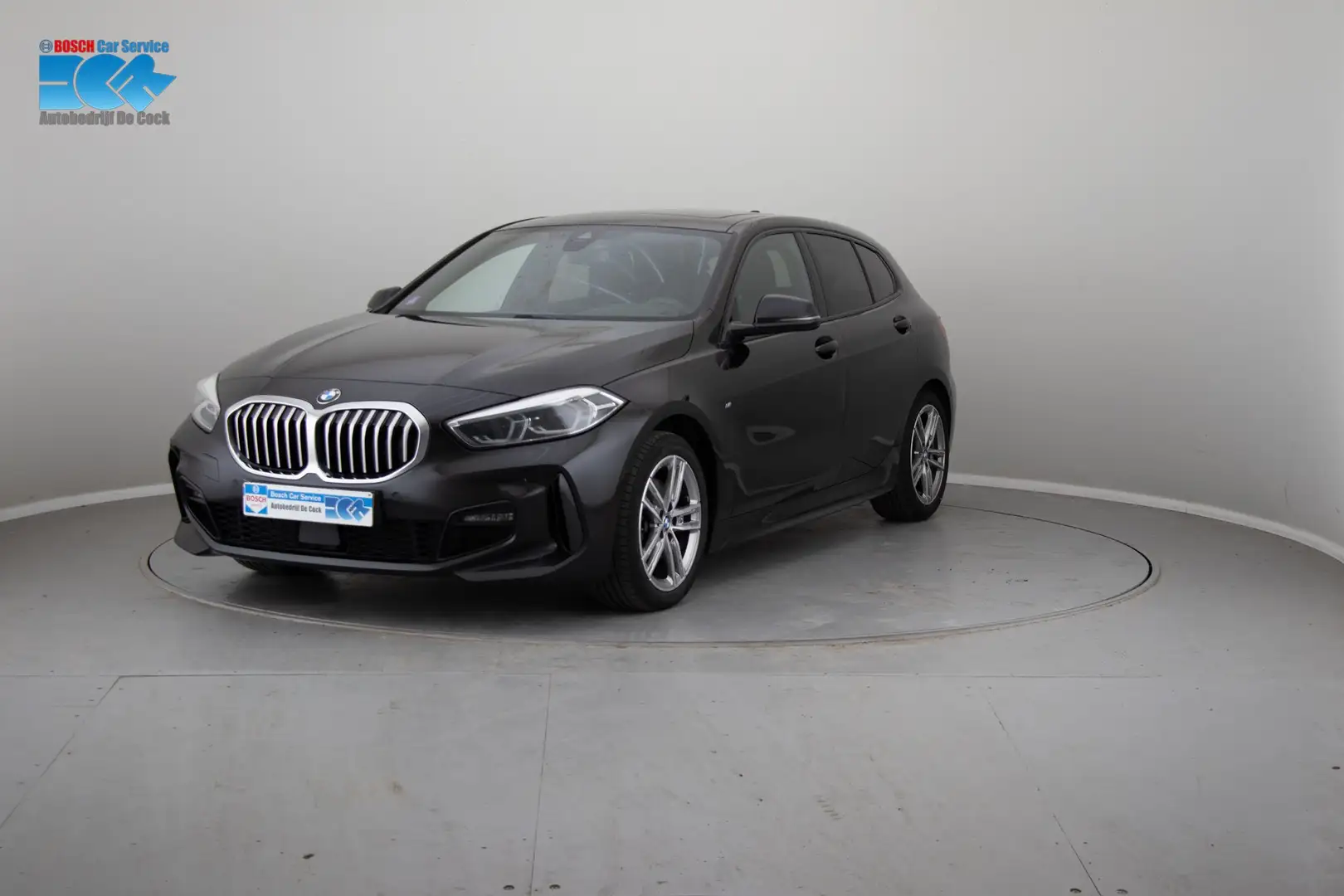 BMW 118 118i, M-Pack, Pano-dak, Carplay, Sfeerverlichting Negro - 1