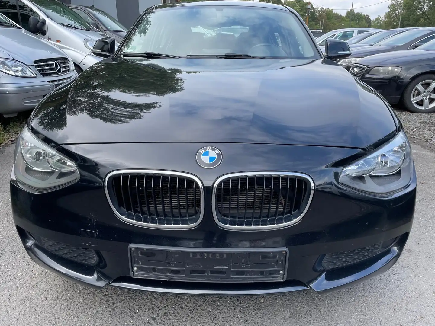 BMW 116 116 i KLIMA NAVI ALU+WR EURO 5. TÜV Schwarz - 2