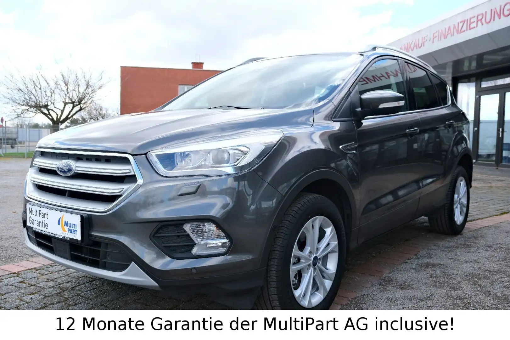 Ford Kuga 2.0 TDCI 4x4 Titanium NAVI AHK XENON PDC Grijs - 1