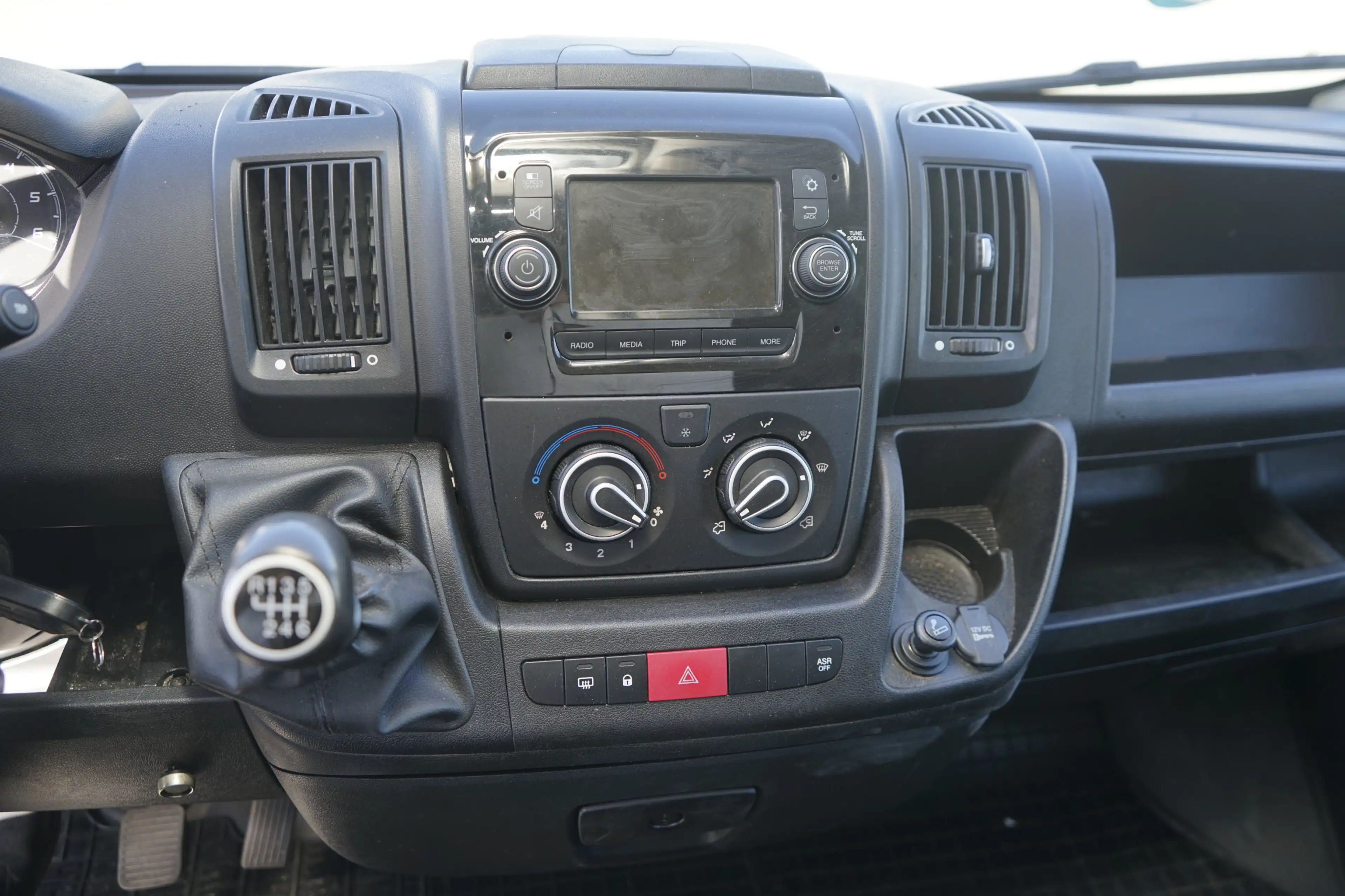 Citroen Jumper 35 L4H2 Club Heavy BlueHDi 140+NAVI+KAMERA+KLIMA — photo 14