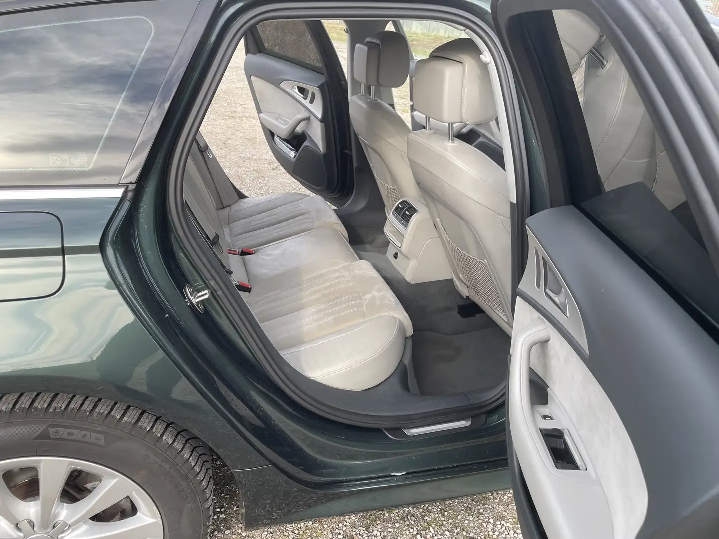 Audi A6 Avant 2.0 TDI ultra Grün - 2