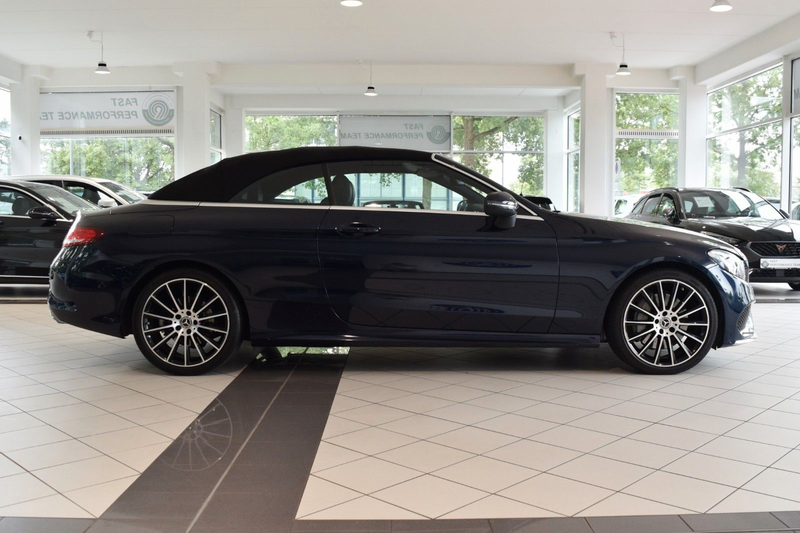Mercedes-Benz C 300 AMG Cab.~Navi~Leder/Alcantara~Service neu — photo 8