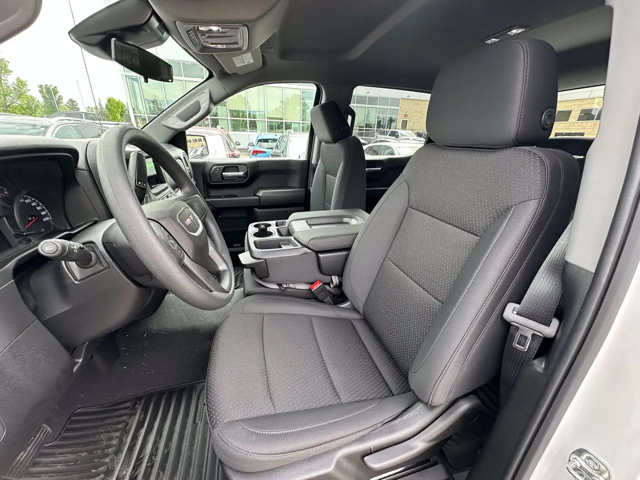 GMC Sierra 1500 снимка GMC Sierra 1500