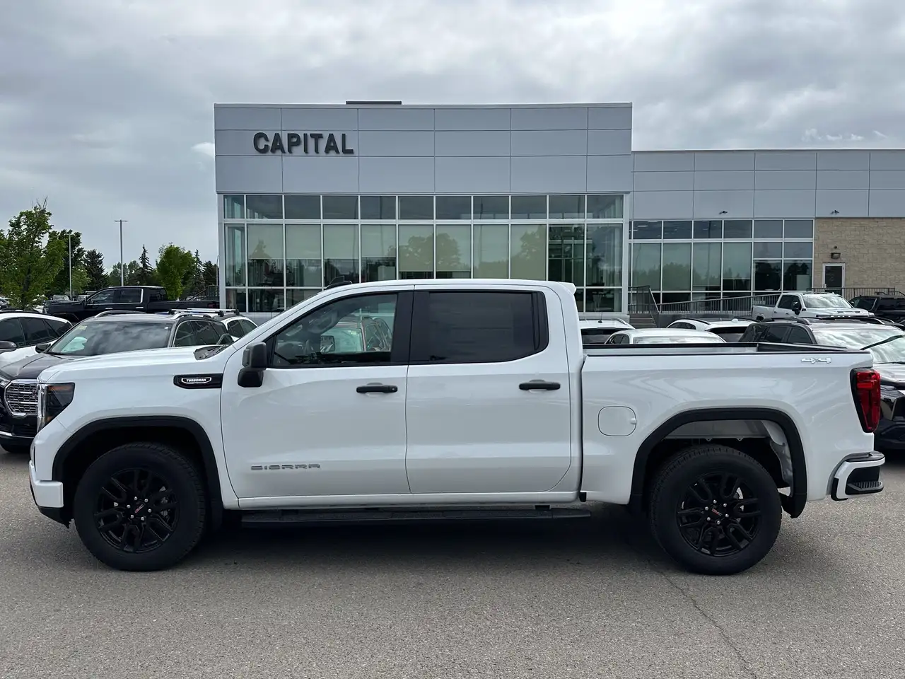 GMC Sierra 1500 снимка GMC Sierra 1500