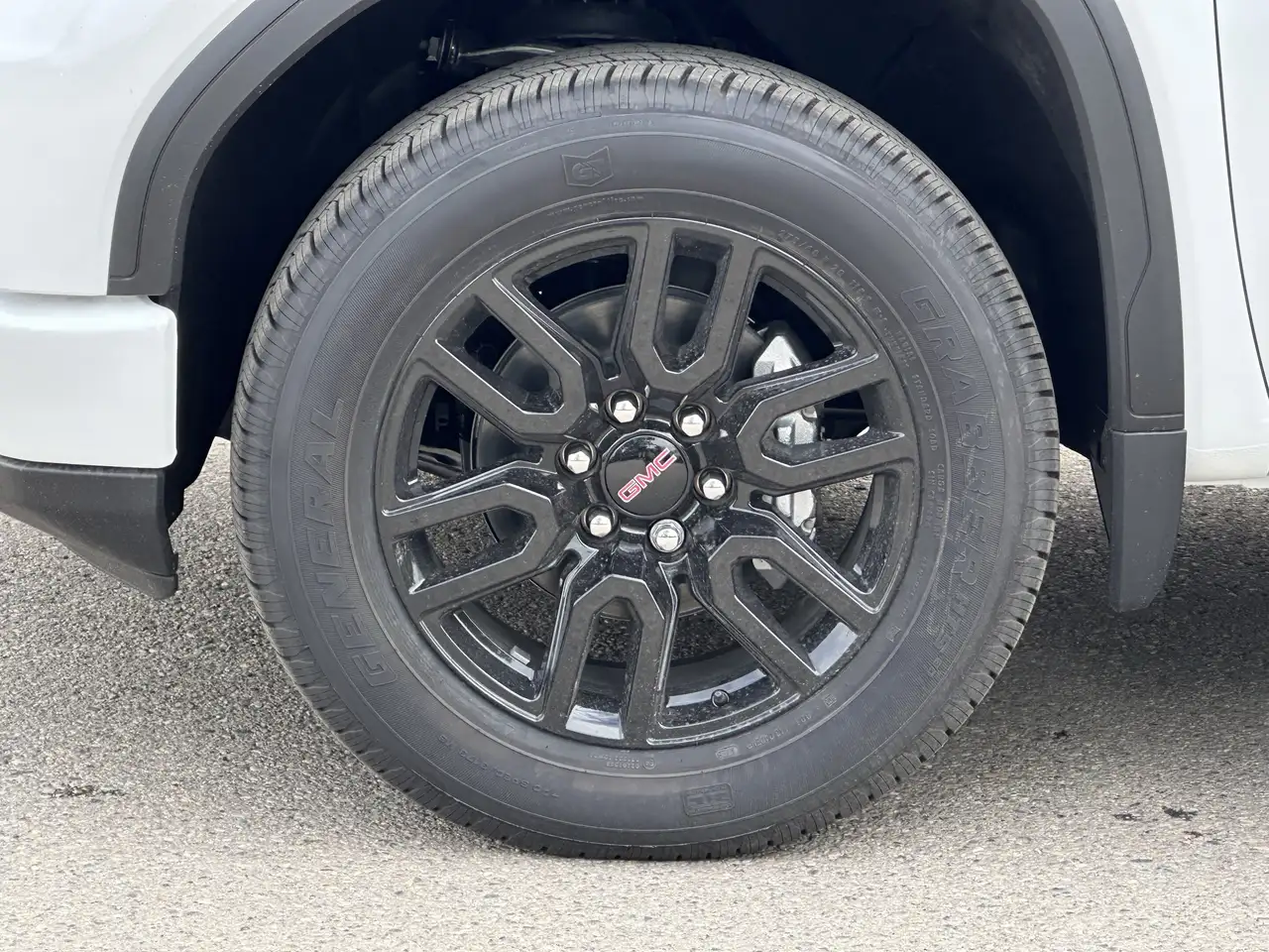 GMC Sierra 1500 снимка GMC Sierra 1500
