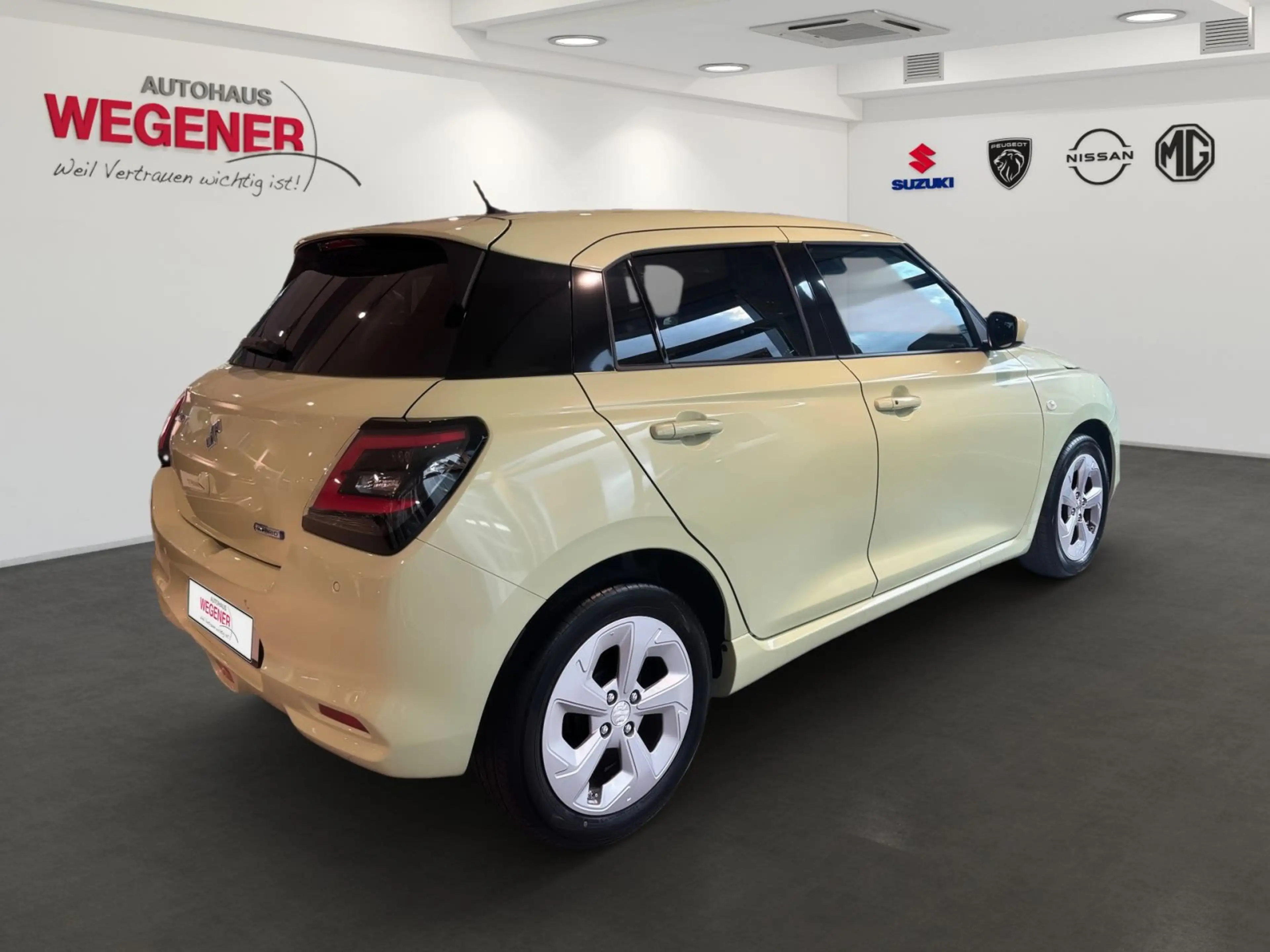 Suzuki Swift SWIFT COMFORT CVT HYBRID ACC*Navi*Kamera*PDC — photo 3