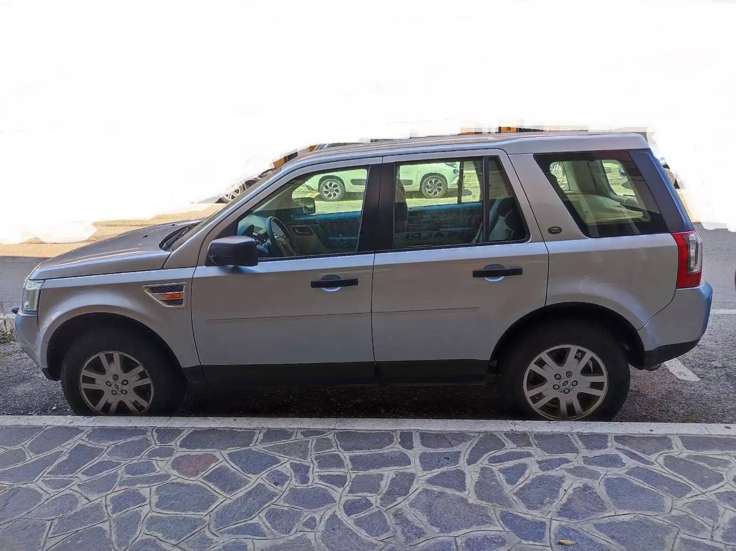Land Rover Freelander Freelander II 2007 2.2 td4 SE Šedá - 1