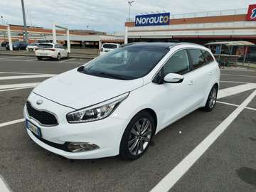 1.6 CRDI 128CV Class