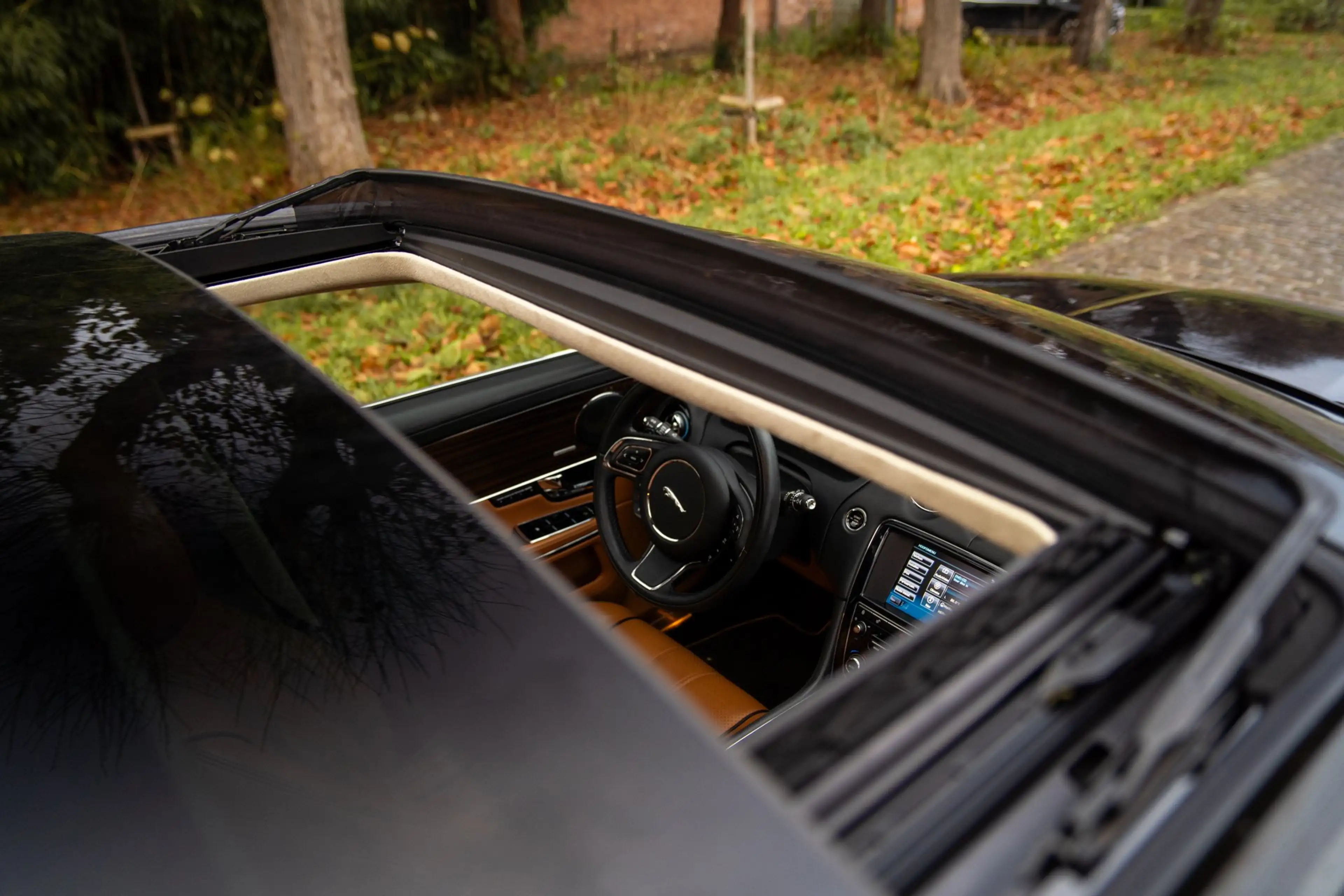 Jaguar XJ XJ Portfolio — photo 12