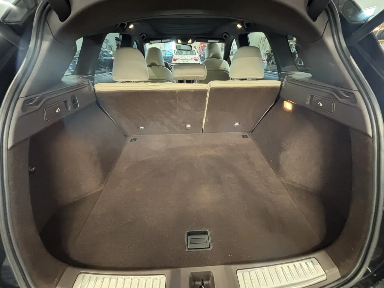 Infiniti QX50 снимка Infiniti QX50