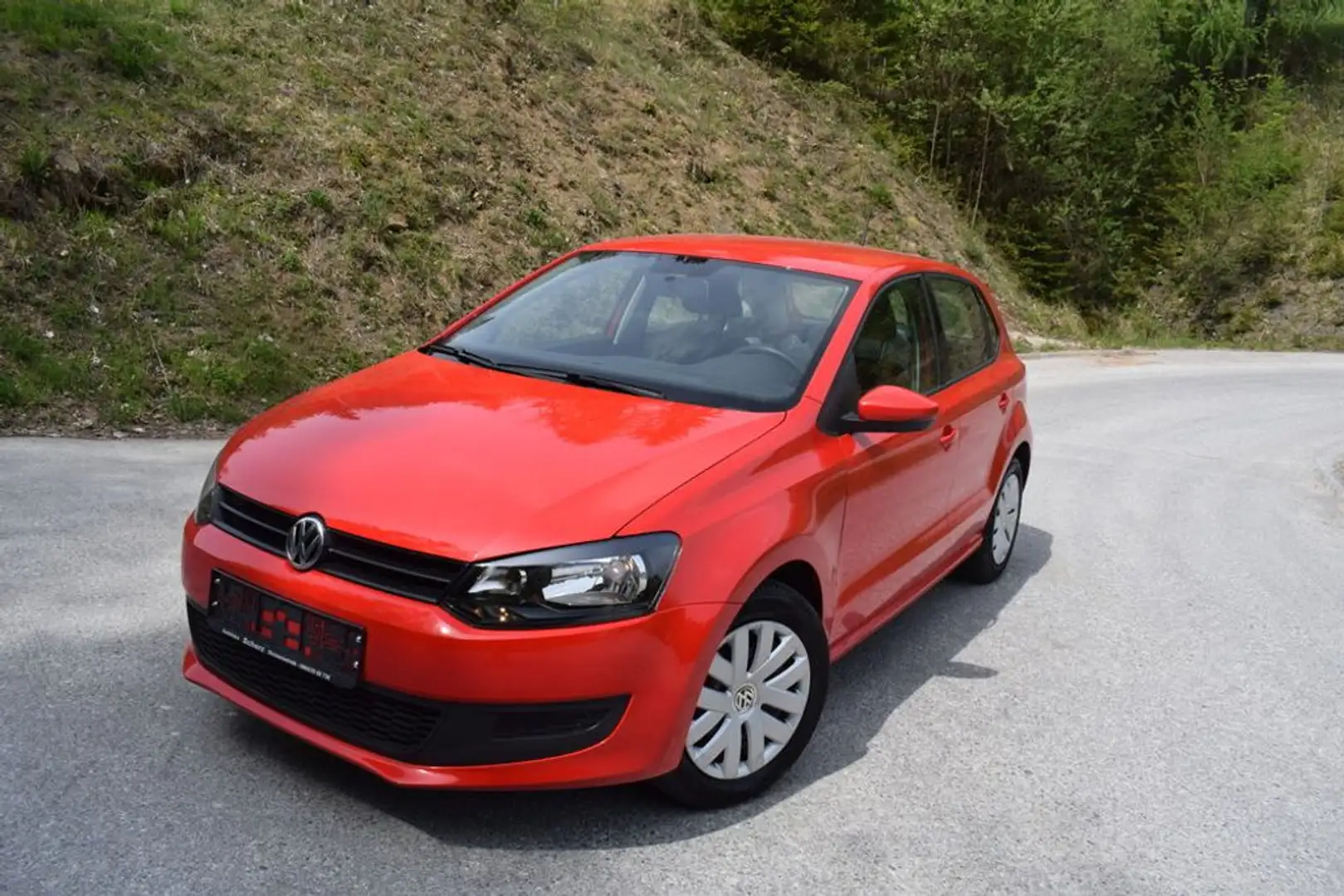 Volkswagen Polo Trendline pickerl neu garantie rostfrei Rot - 1