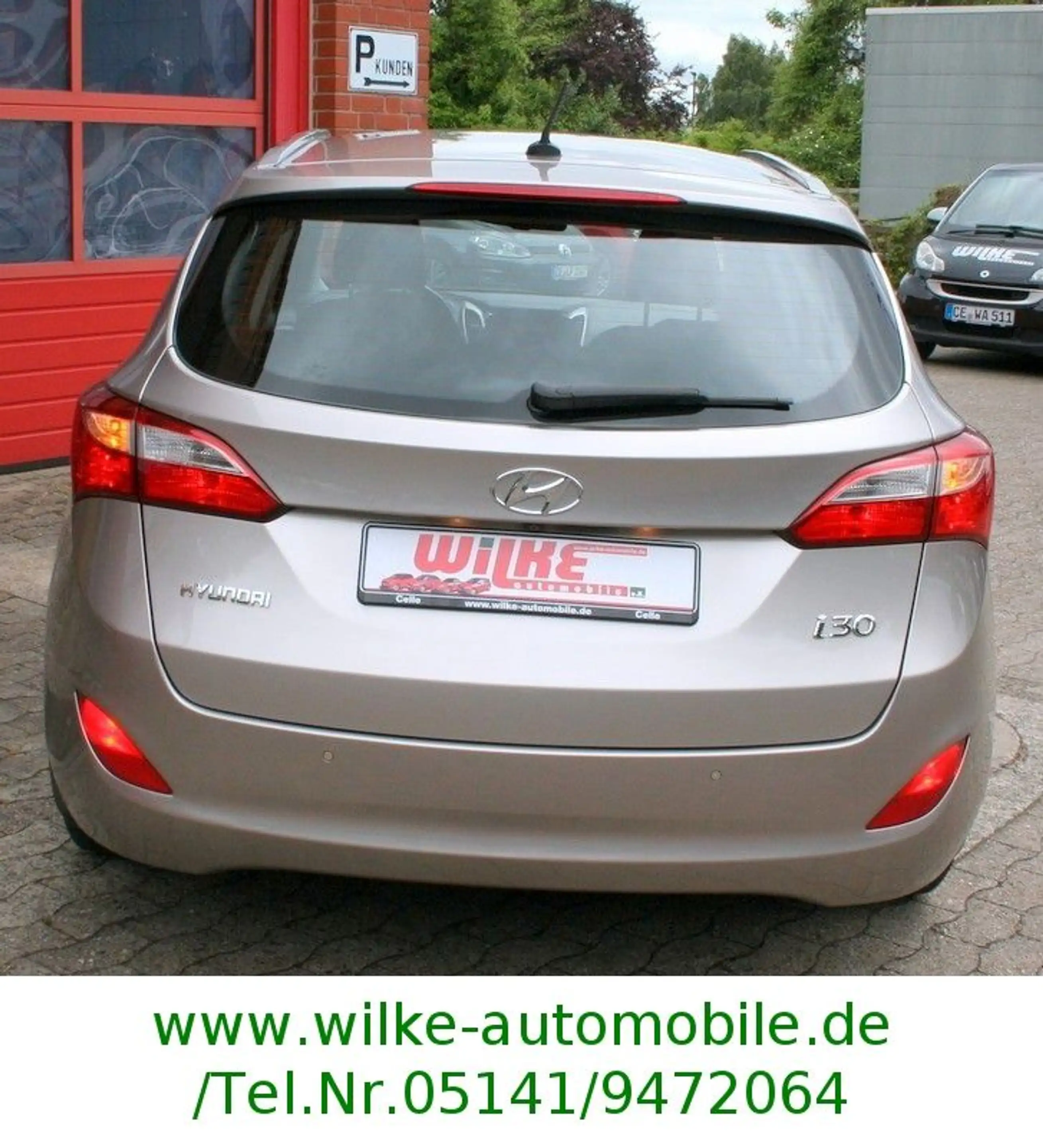 Hyundai i30 cw blue Premium+Navi+Sitzheizg.+Automatik+++ — photo 11