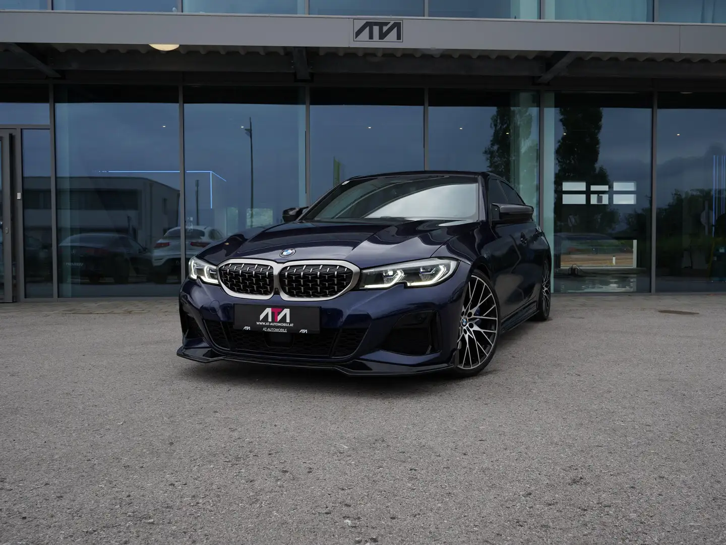 BMW 340 M340 i xDrive Individual Tanzanite Blau - 1