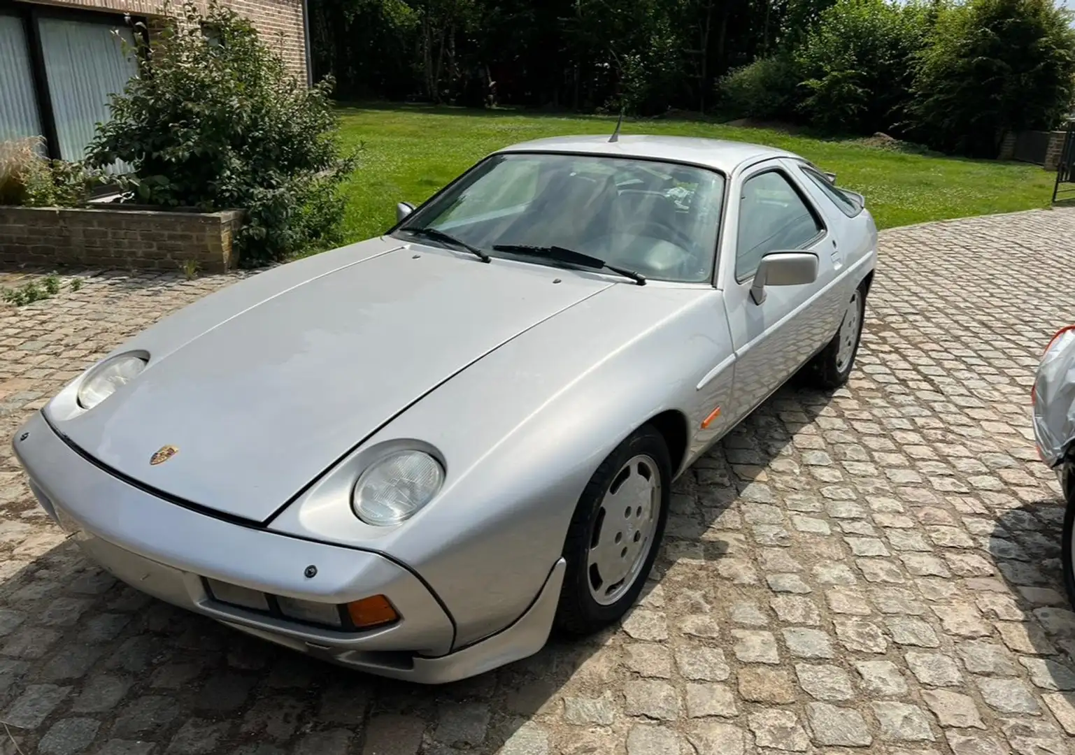 Porsche 928 SE Grijs - 1