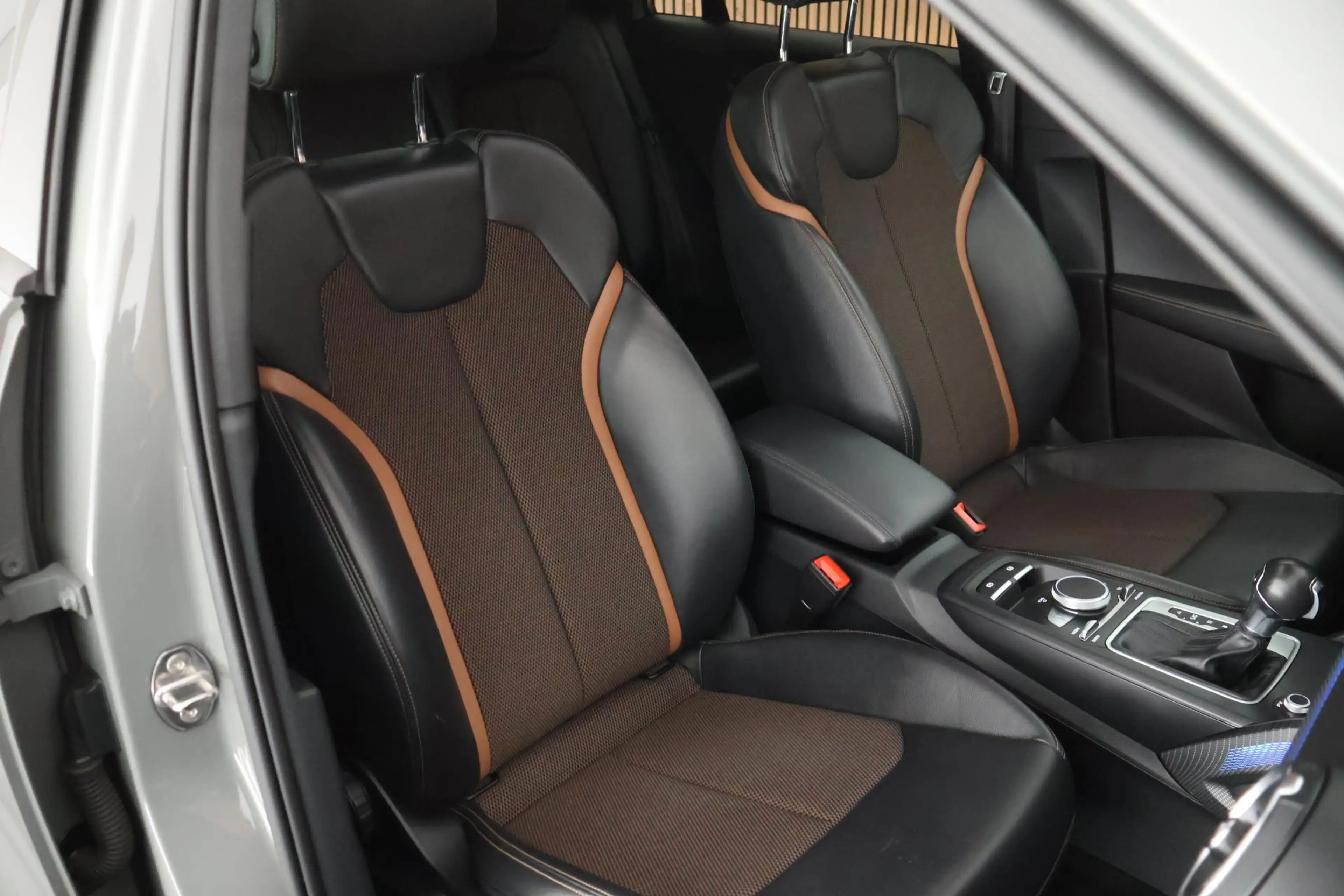 Audi Q2 1.4 TFSI 150pk CoD Edition One Panoramadak Trekhaa — photo 2