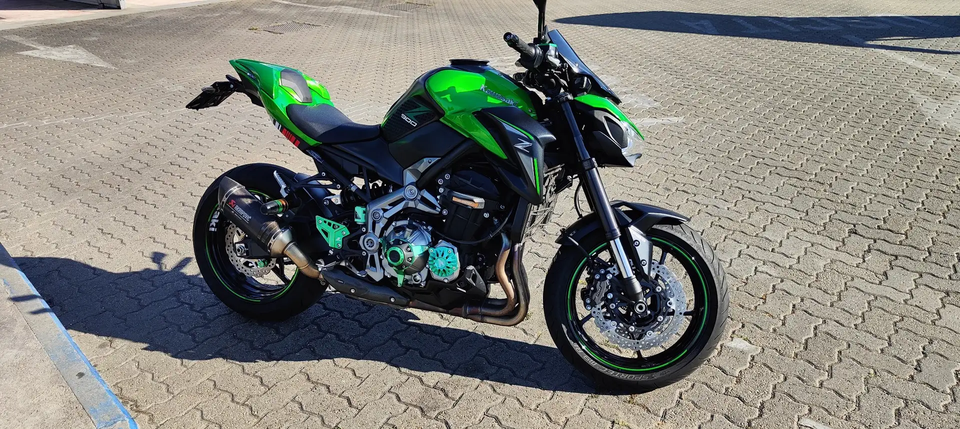 Kawasaki Z 900 Performance Vert - 1
