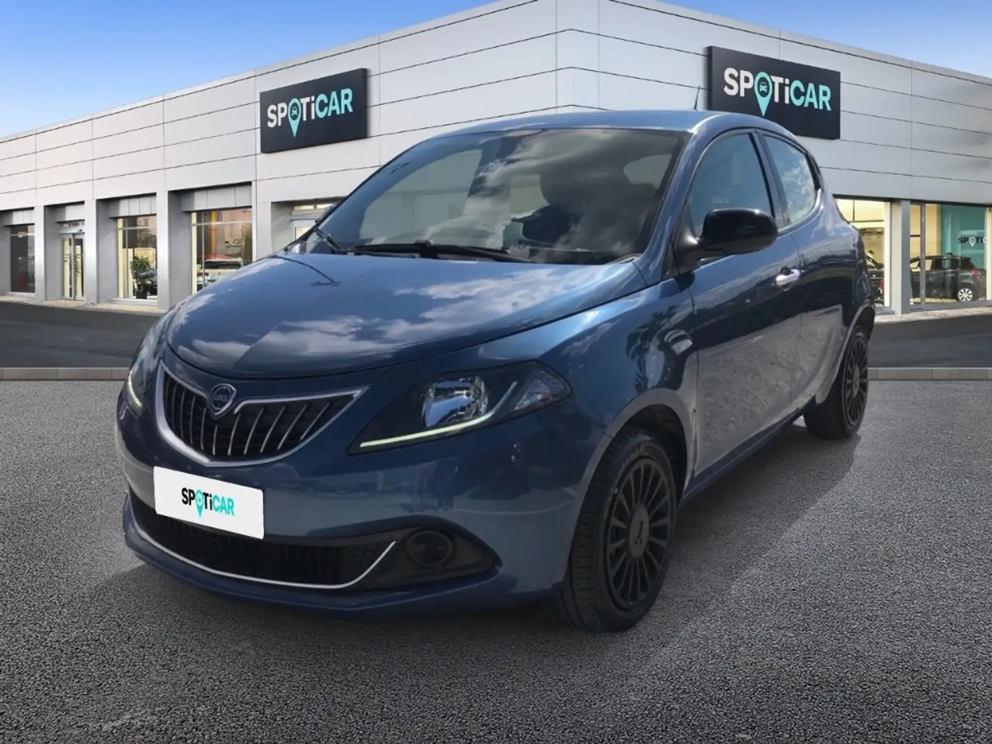 Lancia Ypsilon 3ª serie - Ypsilon 1.0 FireFly 5 porte S&S Hybrid Blu/Azzurro - 1