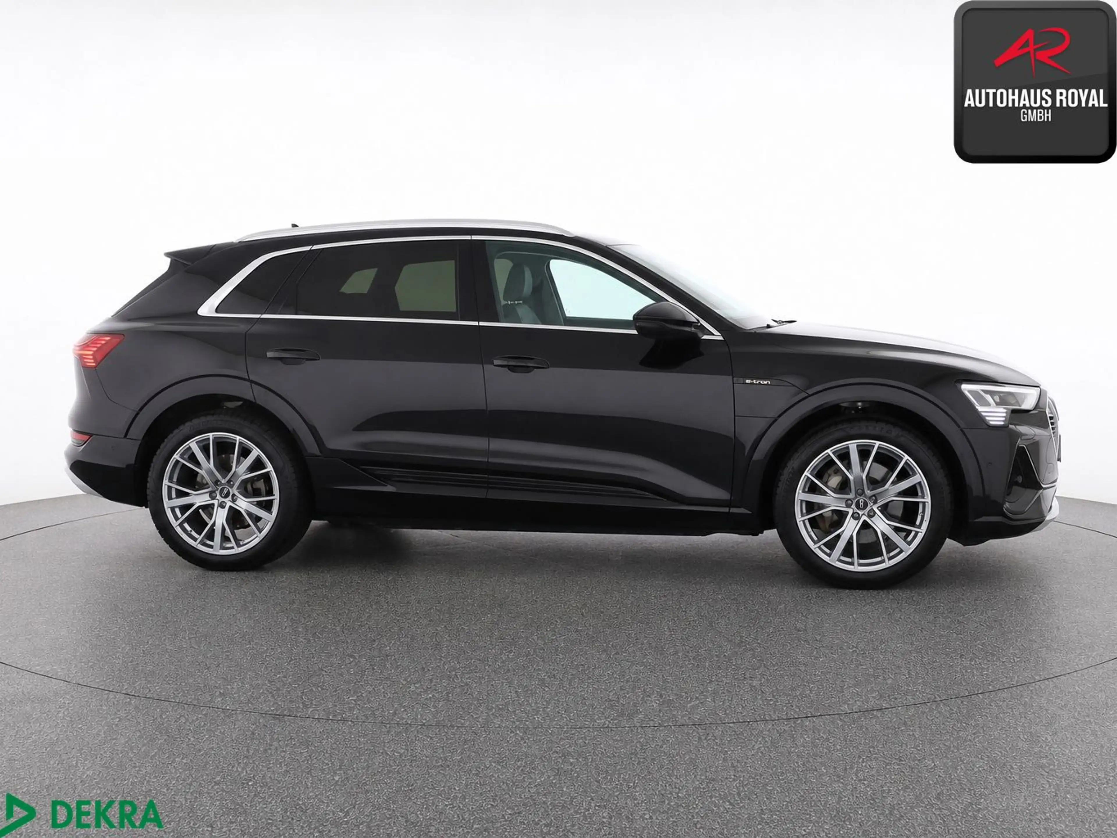 Audi e-tron 55 qu S LINE NACHTSICHT,HUD,KEYLESS,ACC — photo 6
