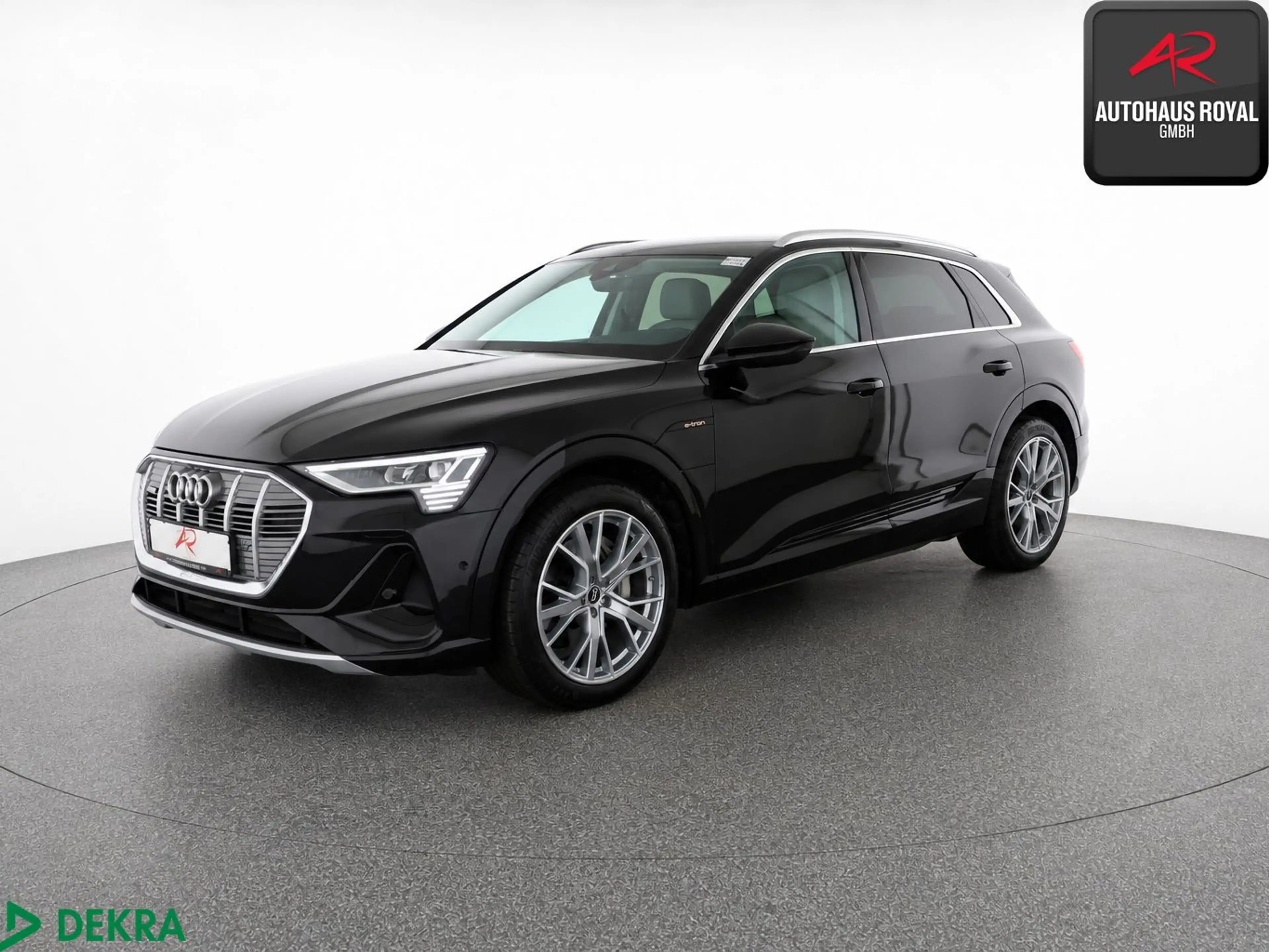 Audi e-tron 55 qu S LINE NACHTSICHT,HUD,KEYLESS,ACC