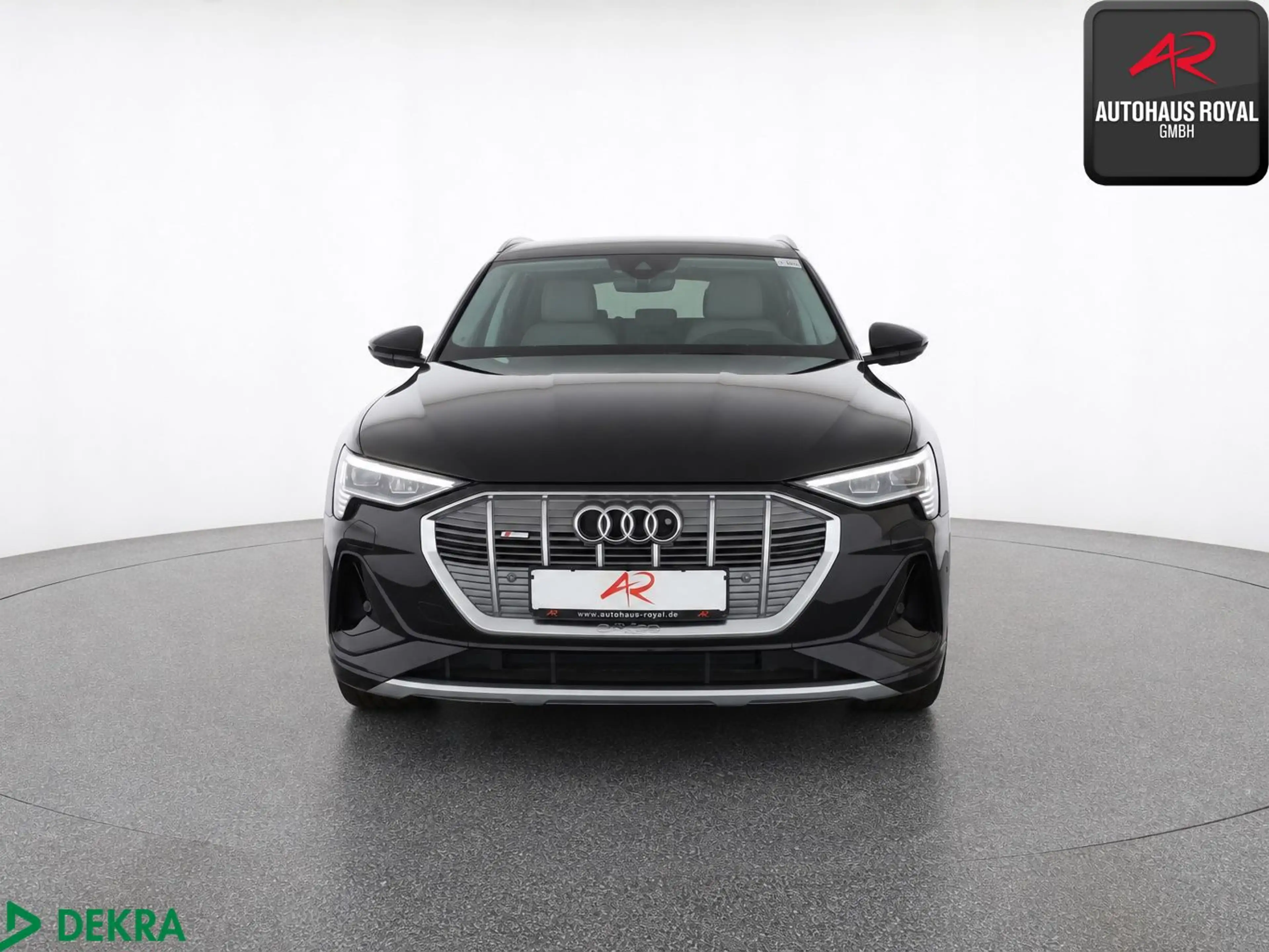 Audi e-tron 55 qu S LINE NACHTSICHT,HUD,KEYLESS,ACC — photo 8