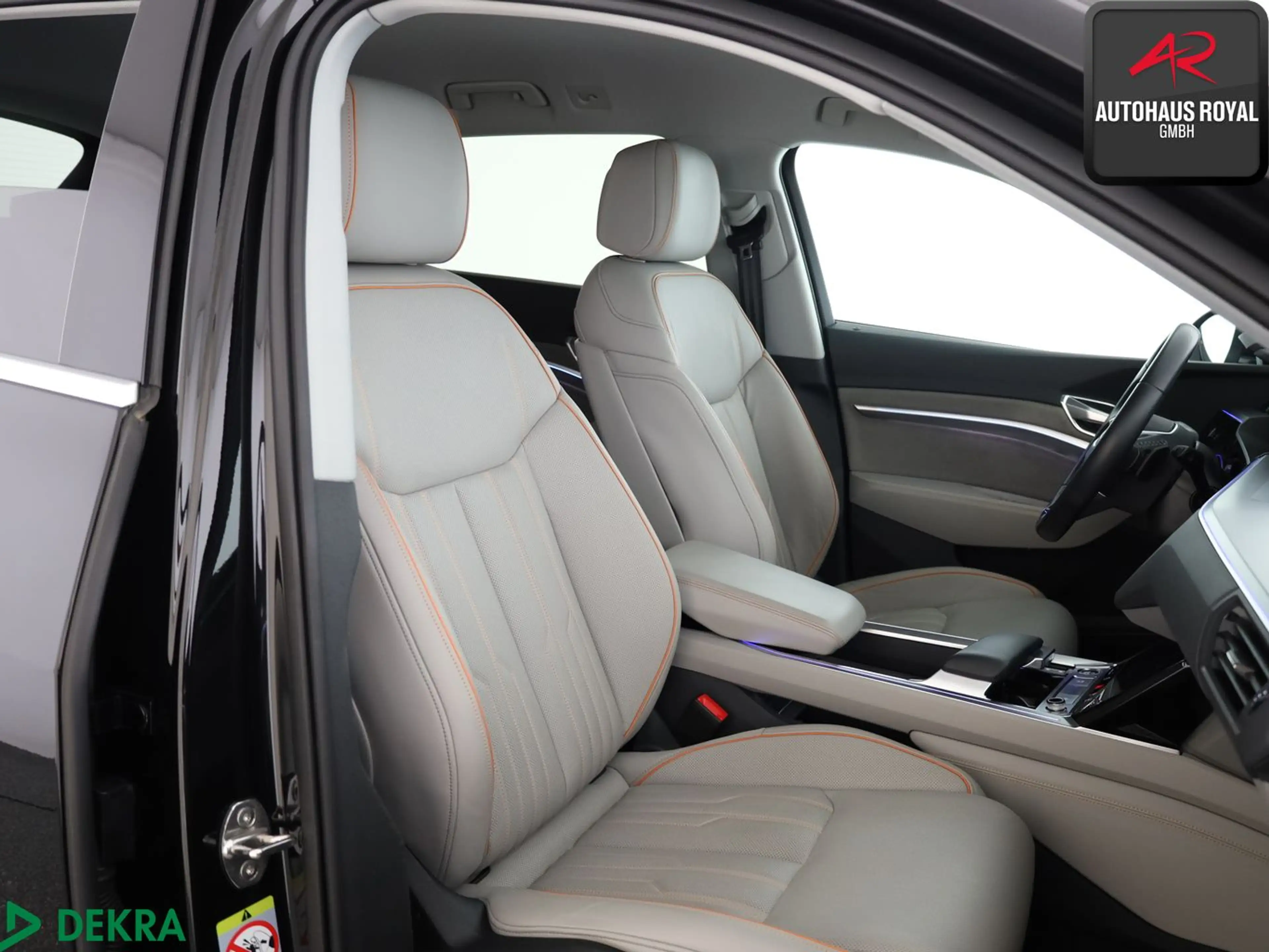Audi e-tron 55 qu S LINE NACHTSICHT,HUD,KEYLESS,ACC — photo 11
