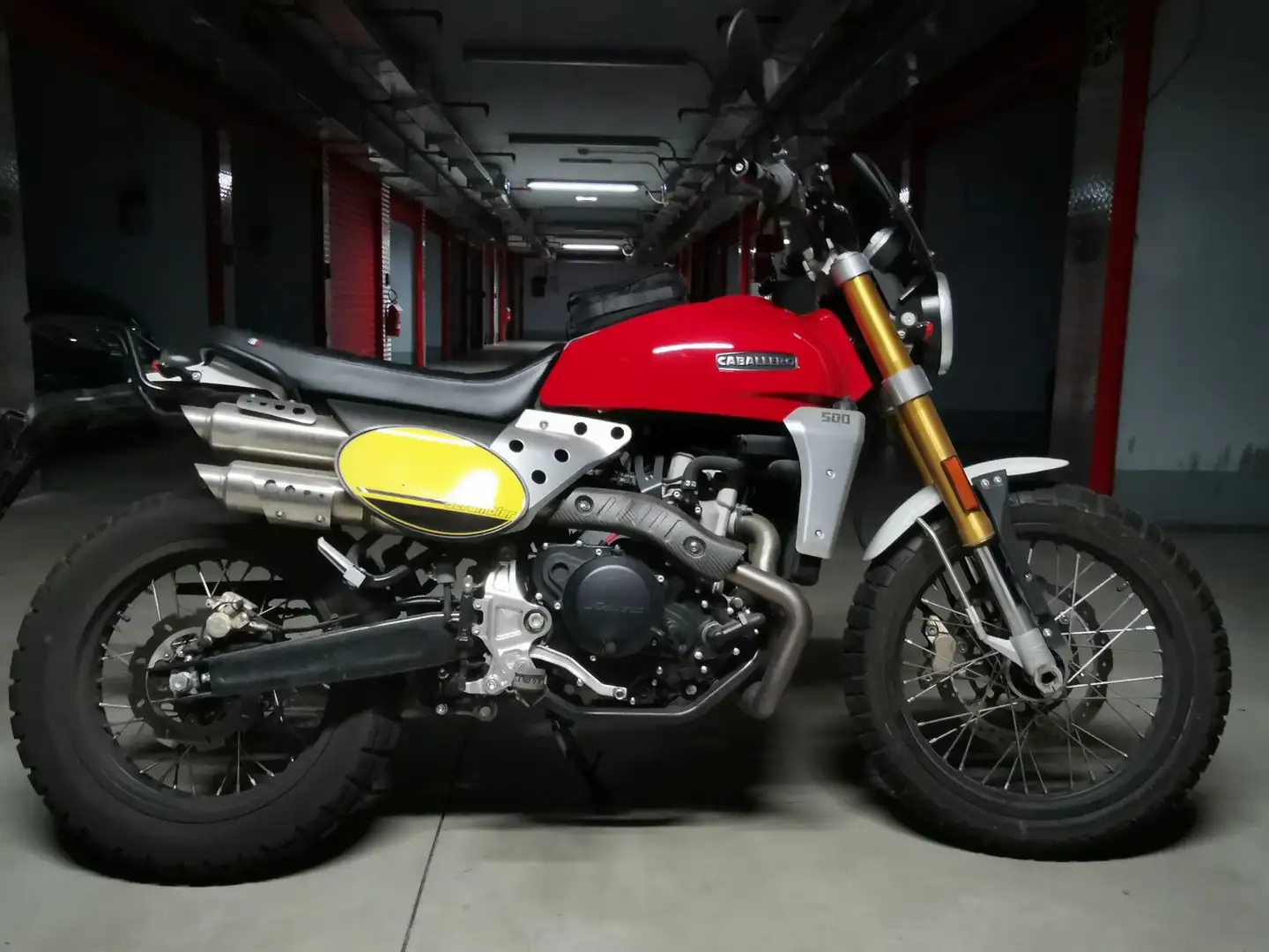 Fantic Caballero 500 Piros - 1
