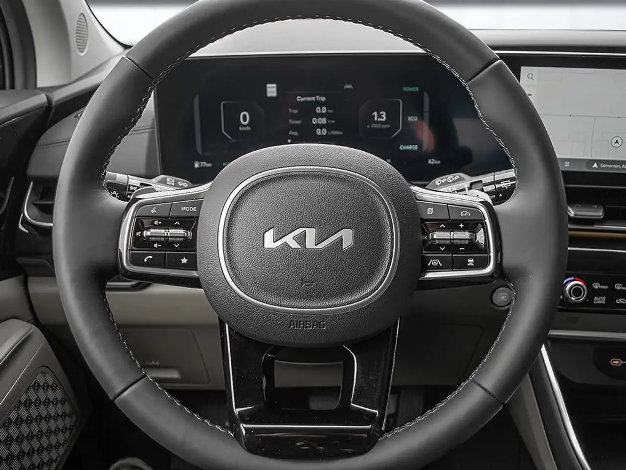 Kia Carnival снимка Kia Carnival
