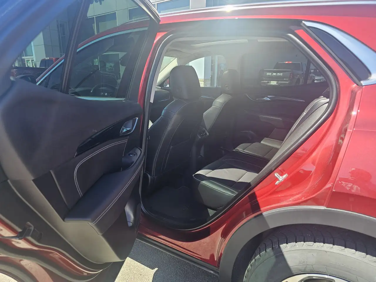 Buick Envision снимка Buick Envision