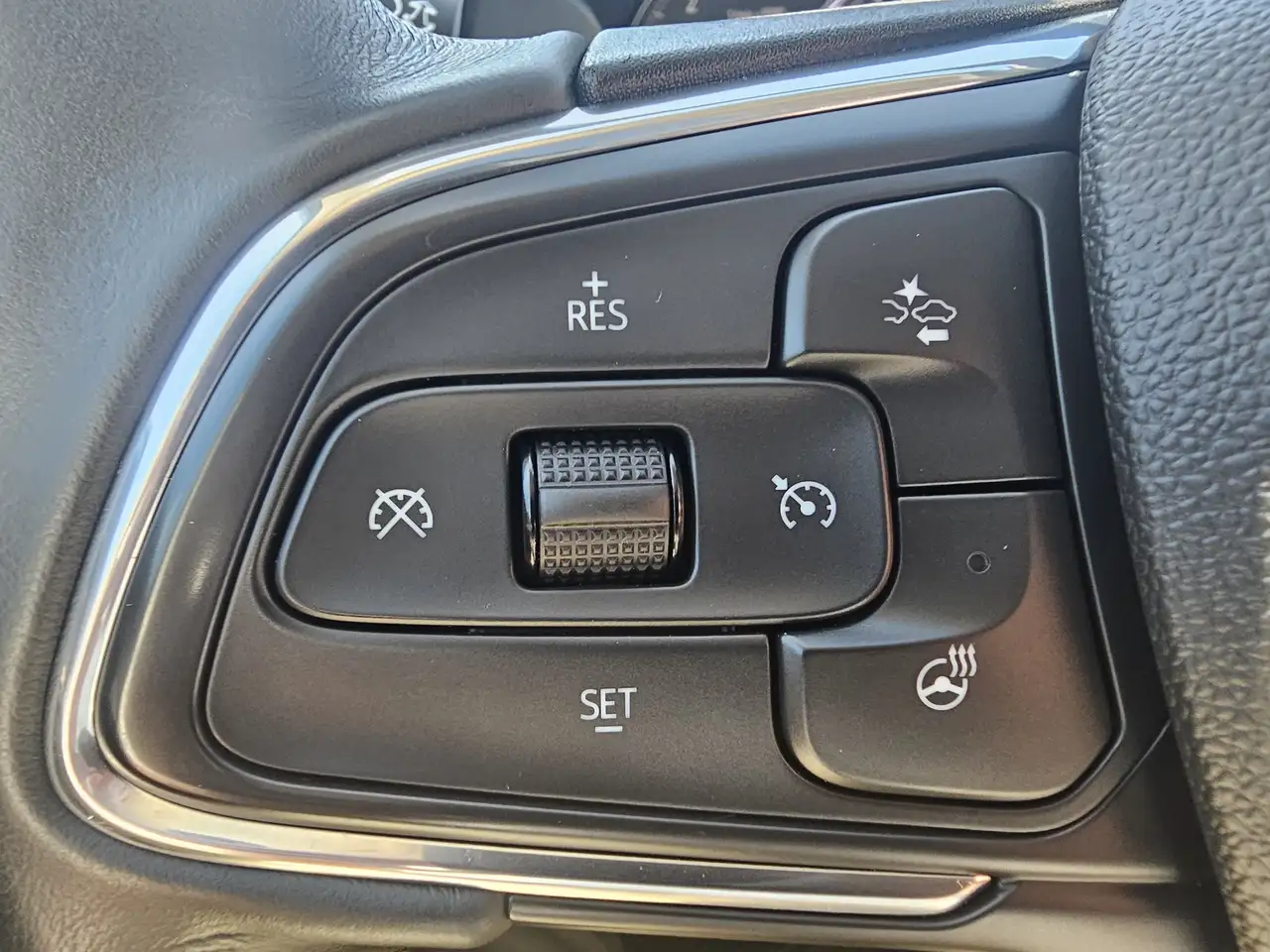 Buick Envision снимка Buick Envision