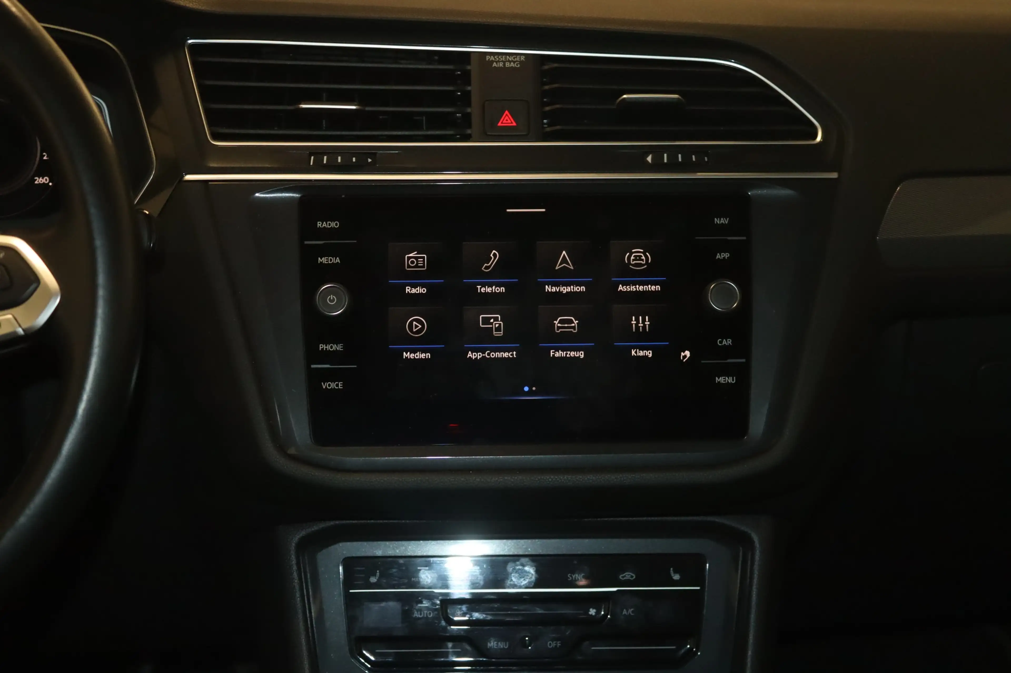 Volkswagen Tiguan Allspace 1.5 TSI Life-7Si.-Virt.-NAV-AHK- — photo 6