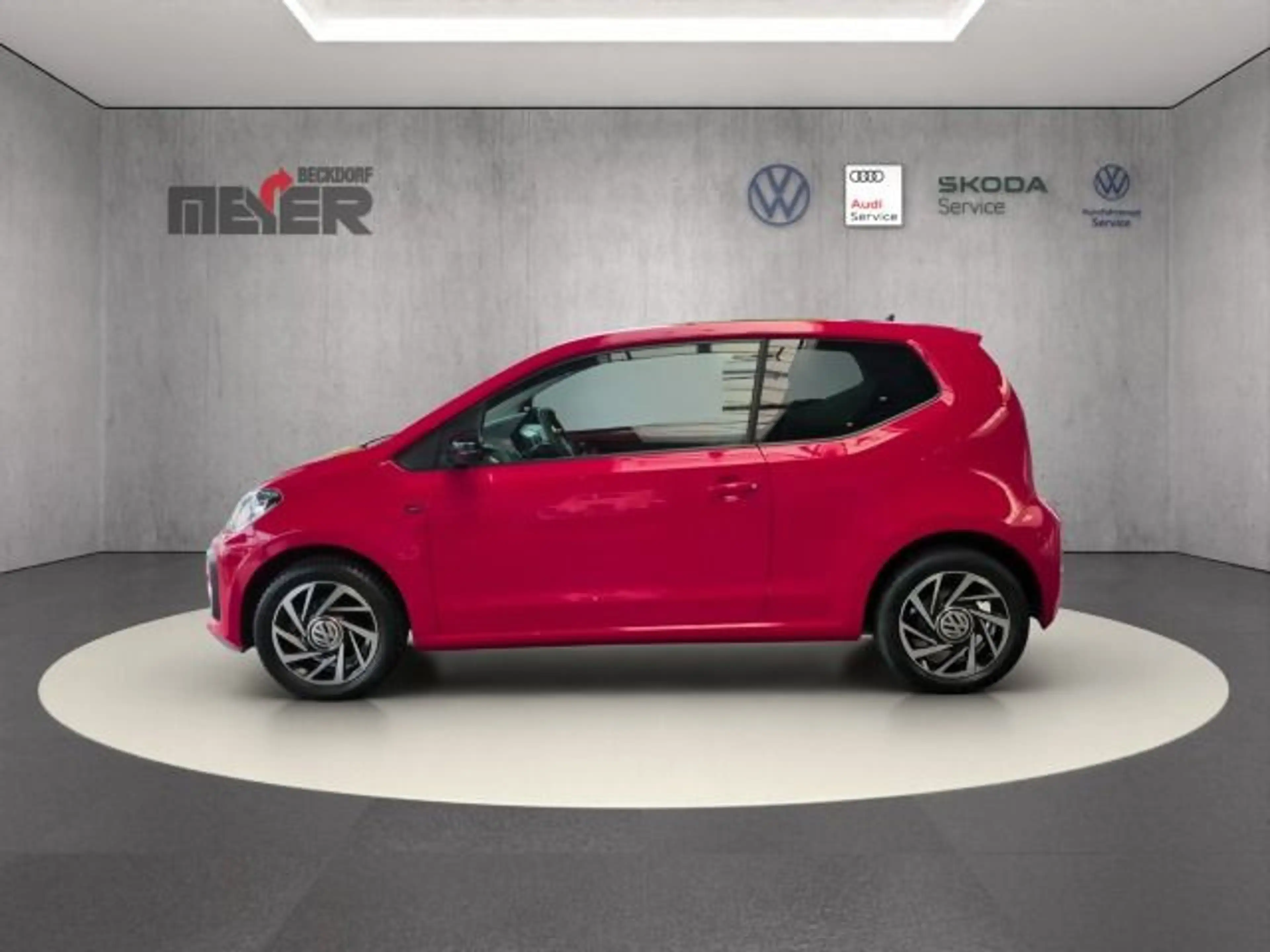 Volkswagen up! join up! 1.0 TSI — photo 3